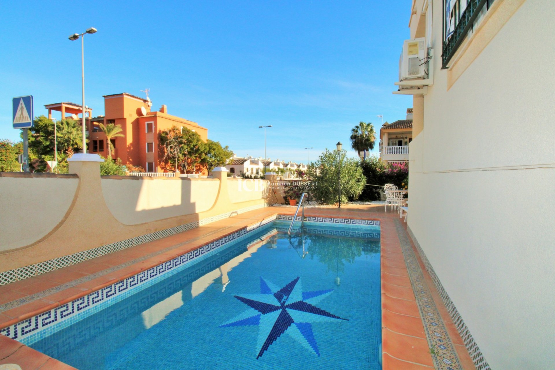 Resale - Apartment / flat -
Orihuela Costa - Villamartín