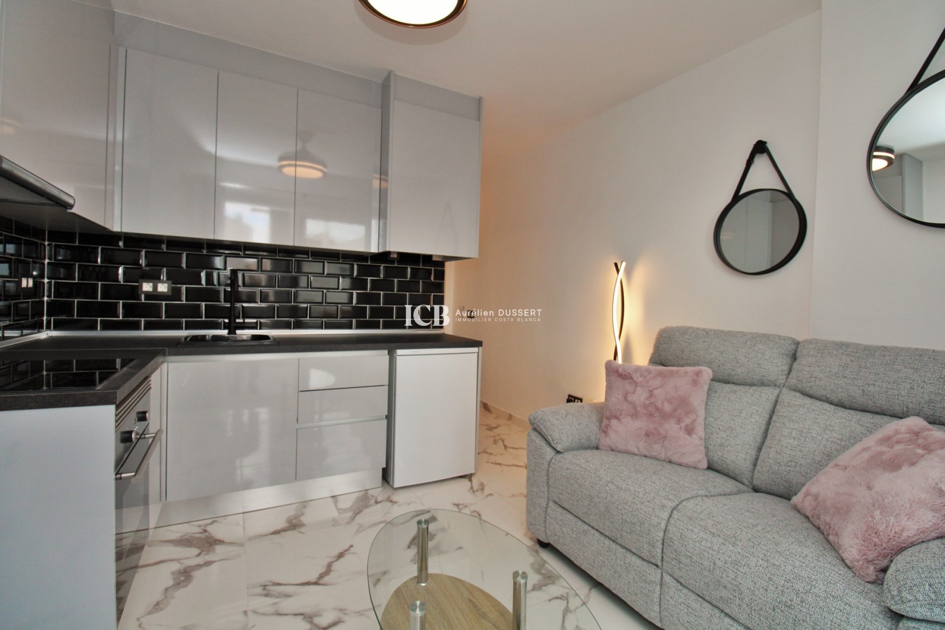 Resale - Apartment / flat -
Orihuela Costa - Villamartín