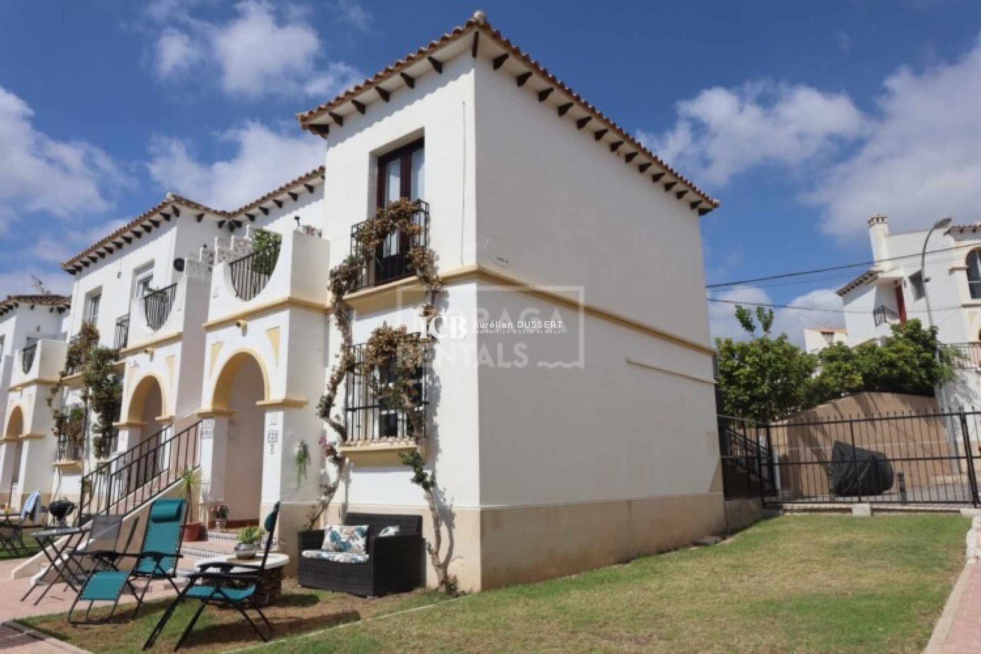 Resale - Apartment / flat -
Orihuela Costa - Villamartín