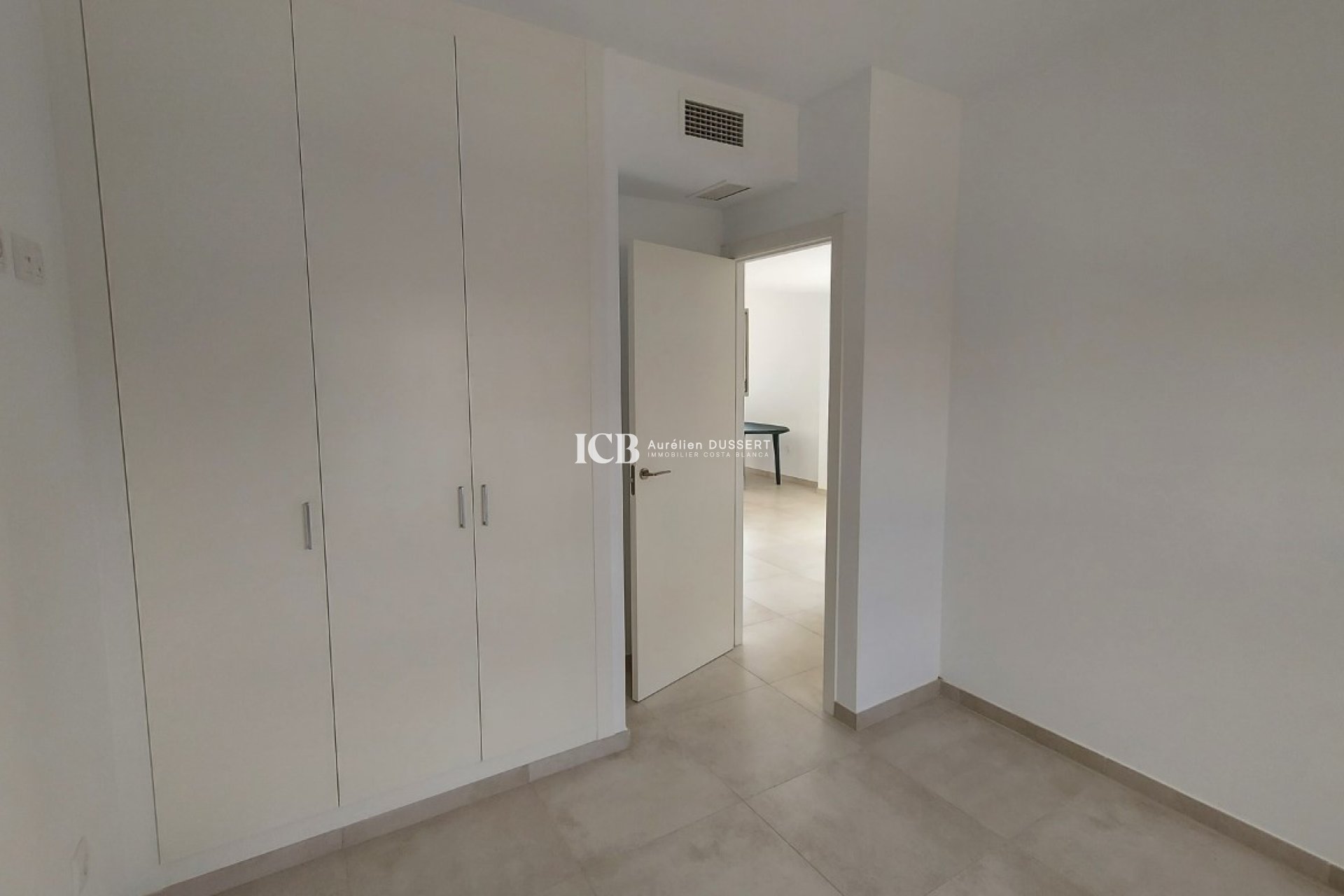 Resale - Apartment / flat -
Orihuela Costa - Villamartin