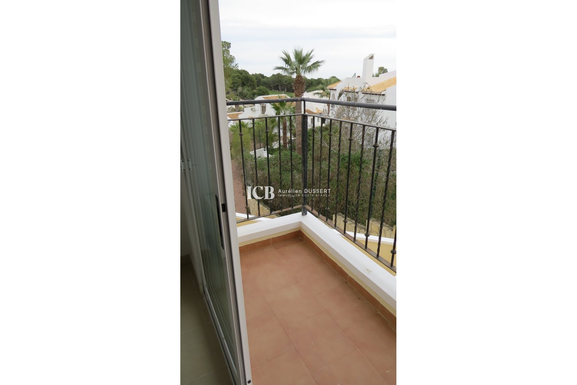 Resale - Apartment / flat -
Orihuela Costa - Villamartín