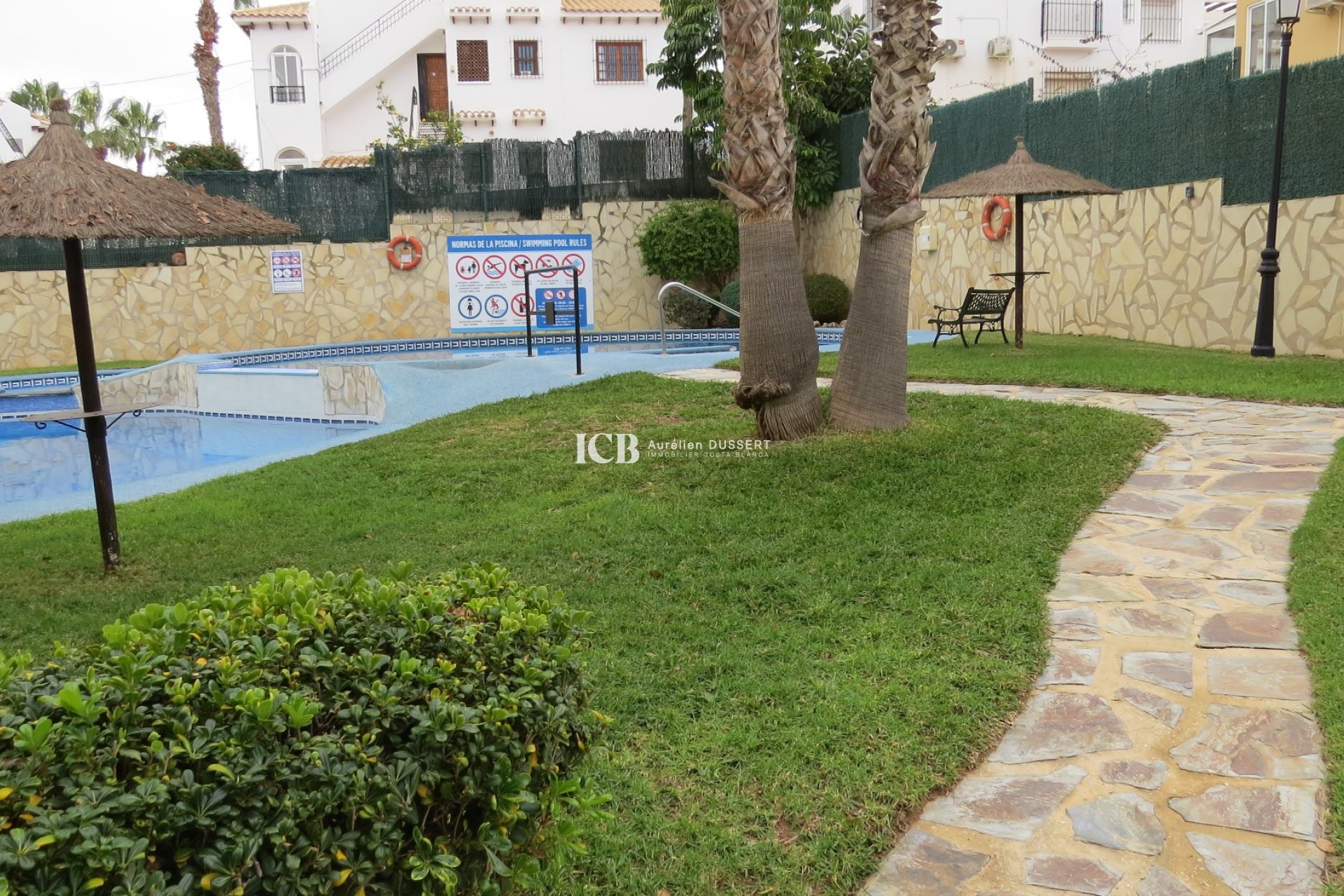 Resale - Apartment / flat -
Orihuela Costa - Villamartín