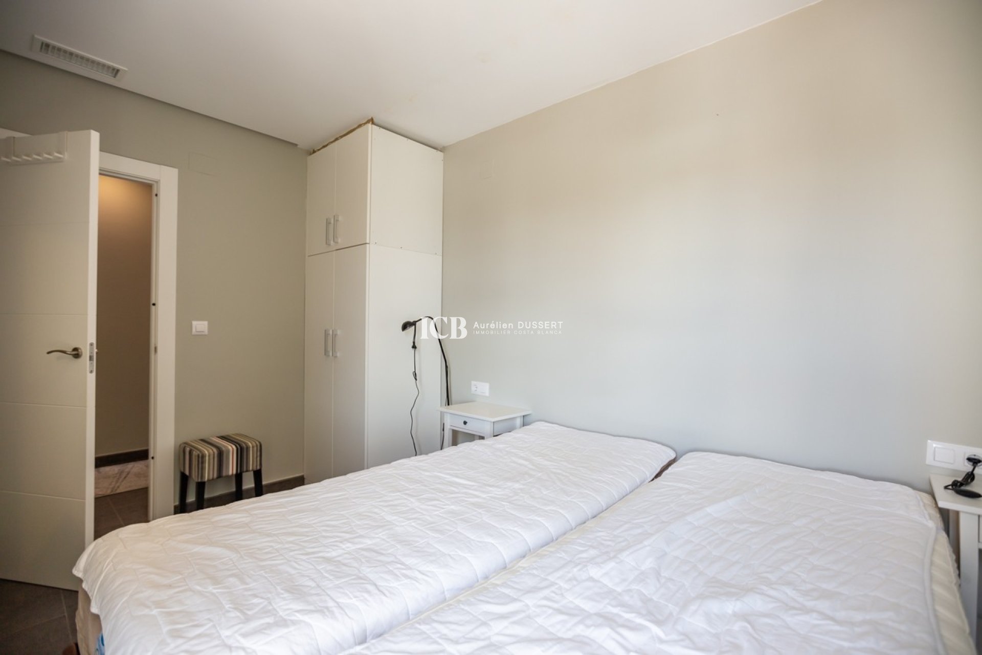 Resale - Apartment / flat -
Orihuela Costa - Villamartín