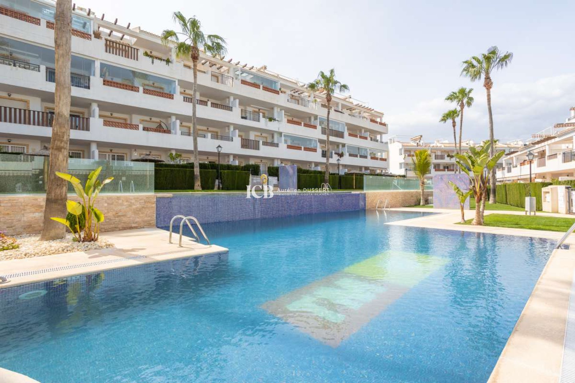 Resale - Apartment / flat -
Orihuela Costa - Villamartín