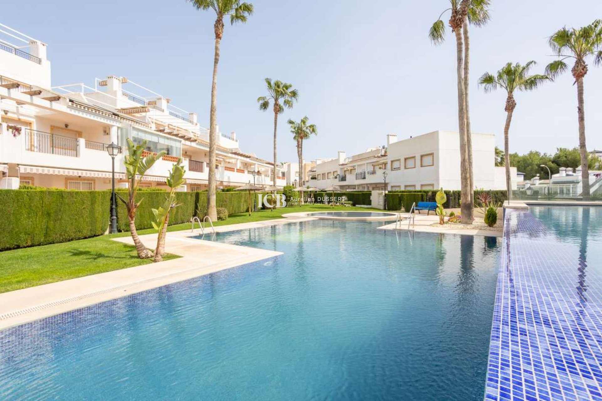 Resale - Apartment / flat -
Orihuela Costa - Villamartín