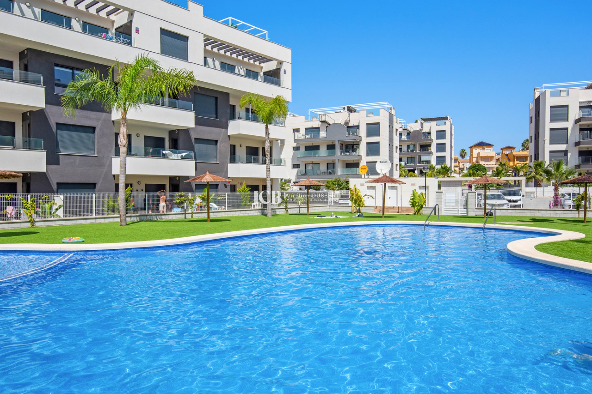 Resale - Apartment / flat -
Orihuela Costa - Villamartín