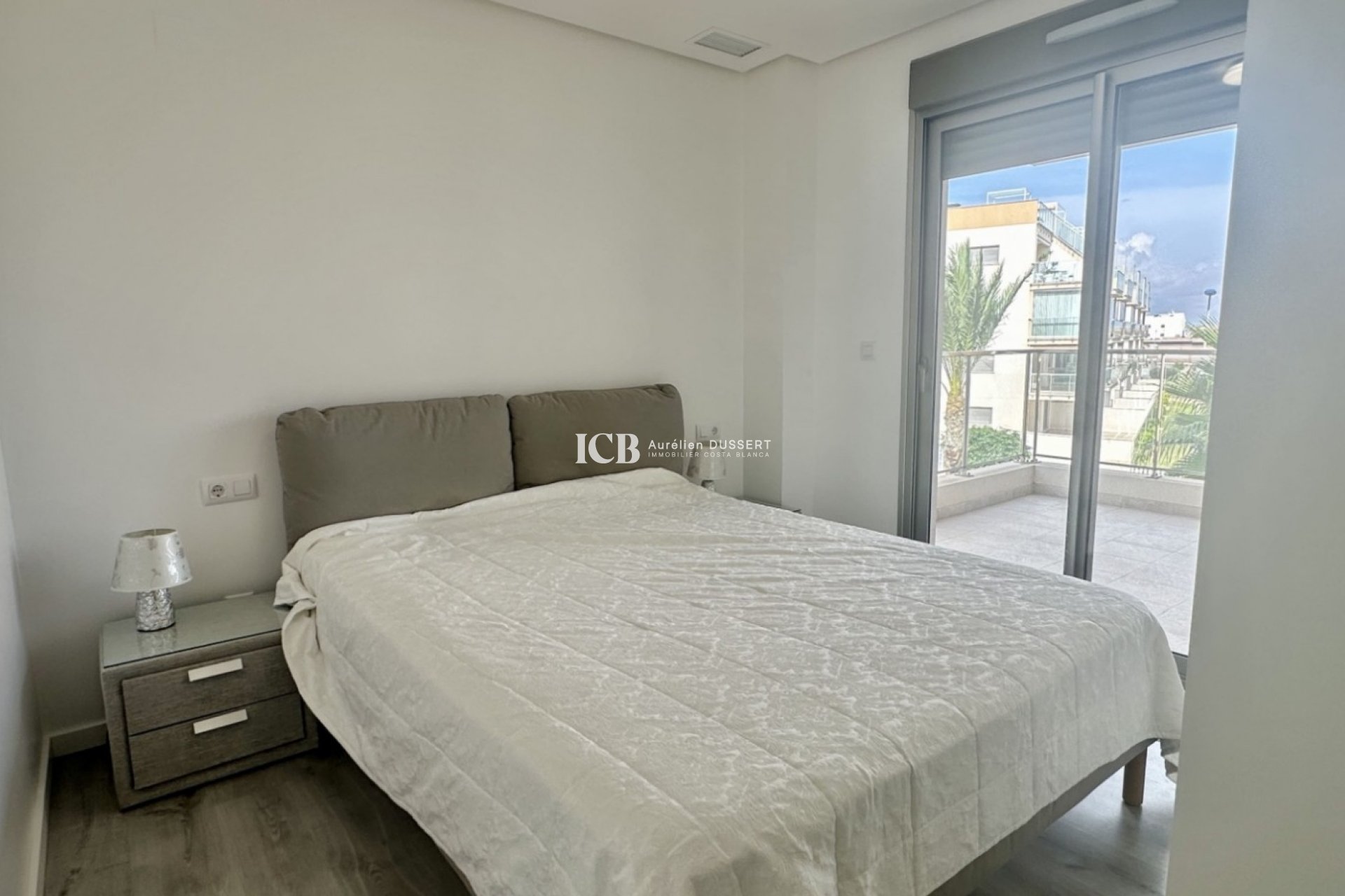 Resale - Apartment / flat -
Orihuela Costa - Villamartín