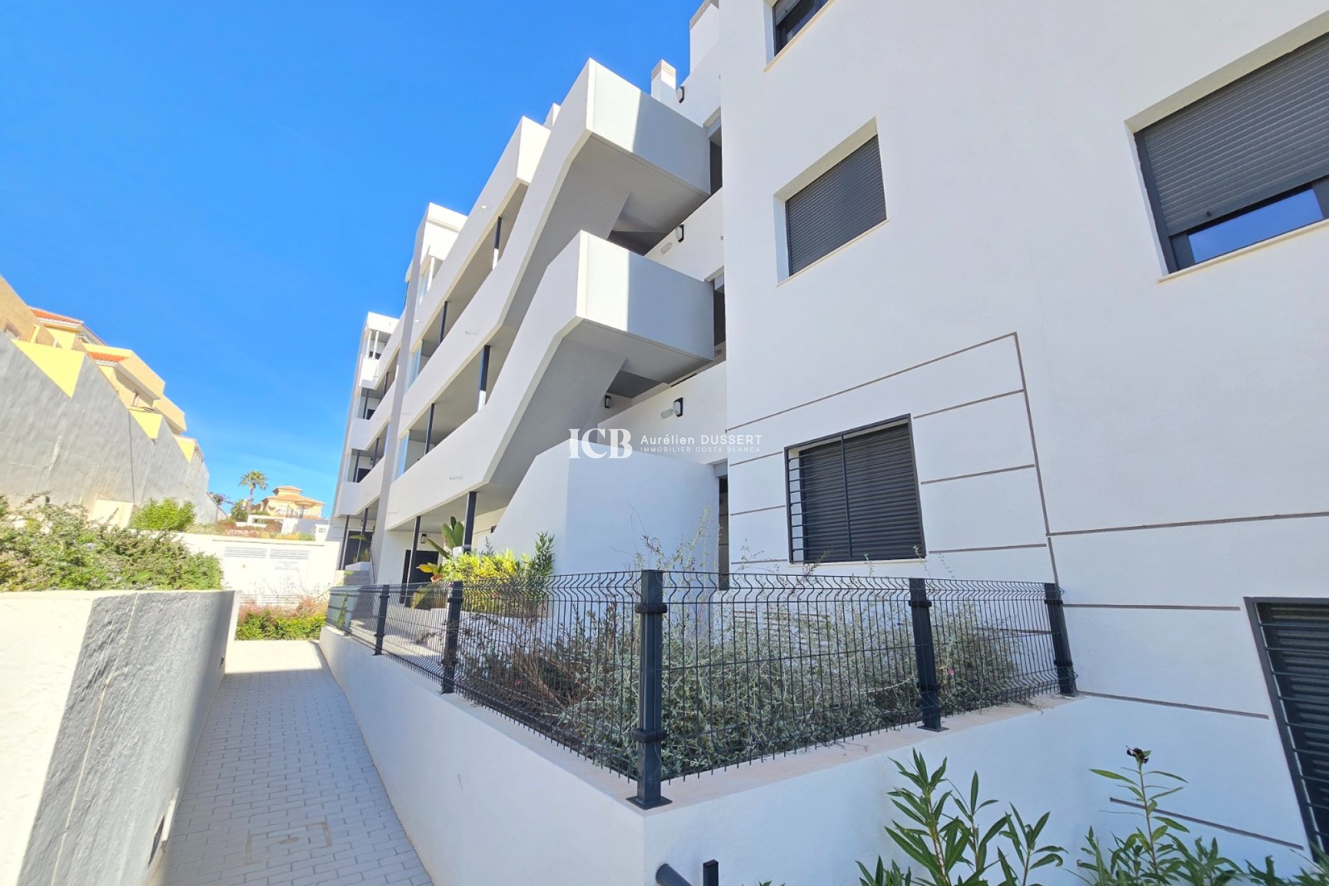 Resale - Apartment / flat -
Orihuela Costa - Villamartín