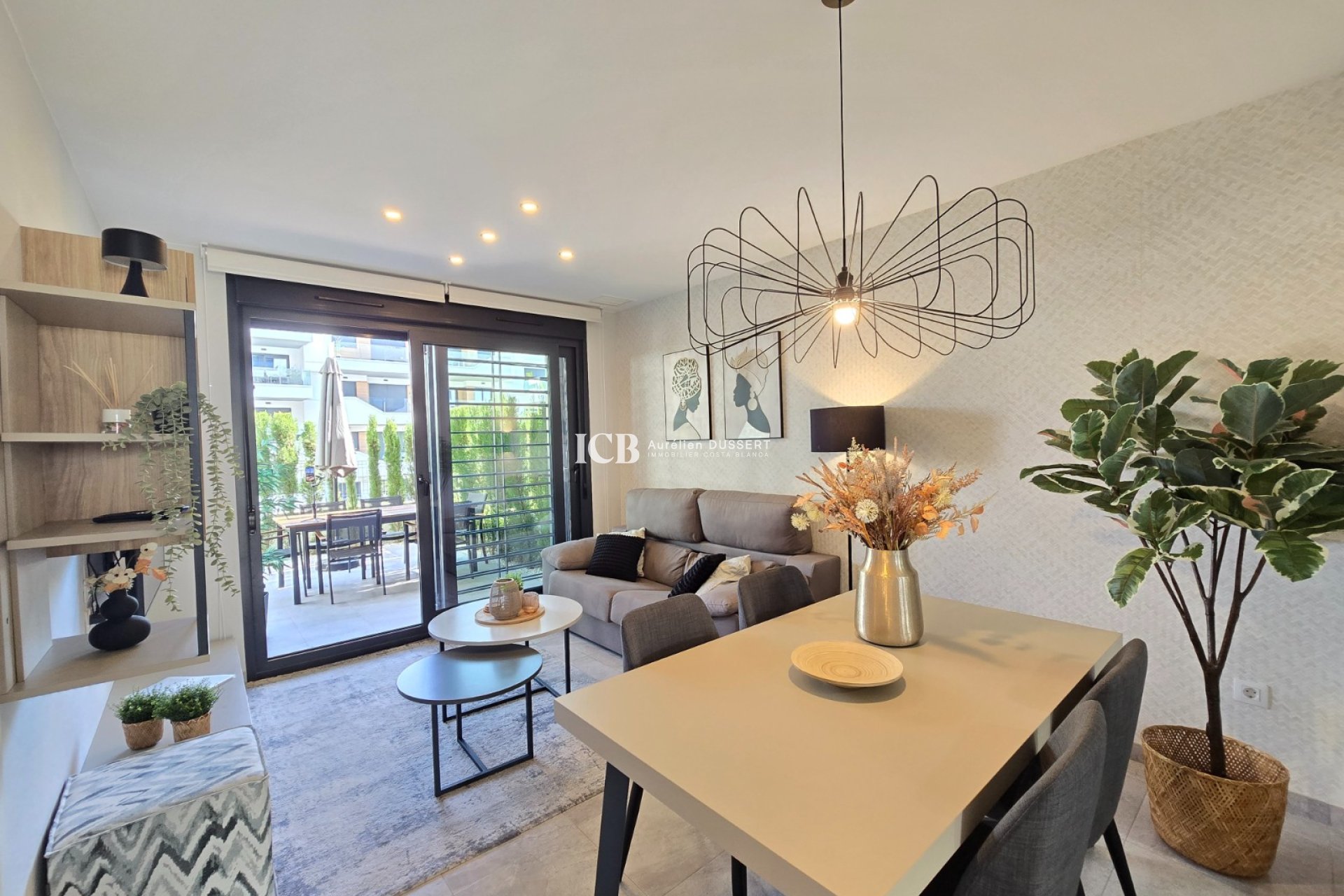 Resale - Apartment / flat -
Orihuela Costa - Villamartín