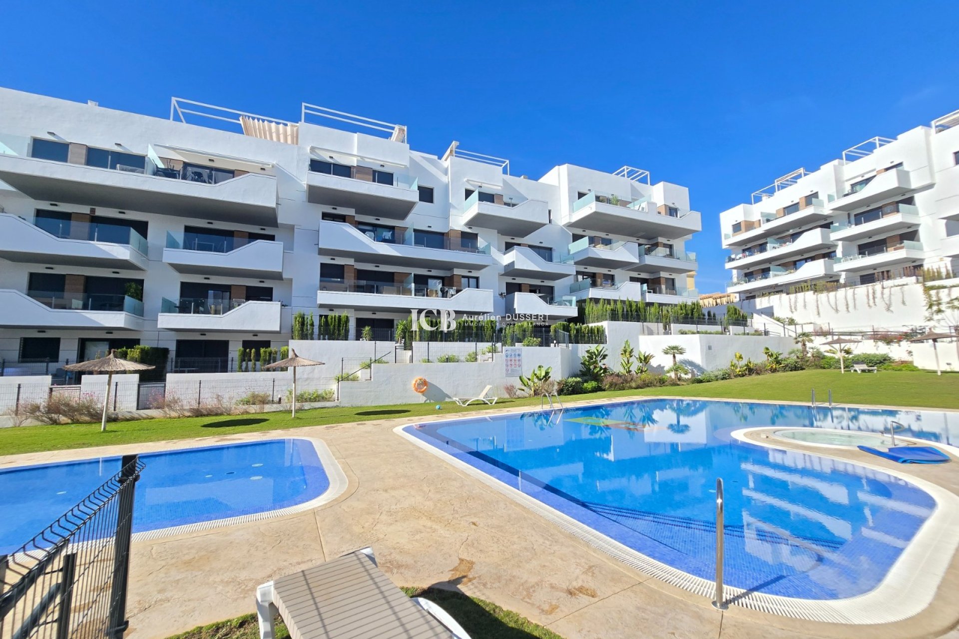 Resale - Apartment / flat -
Orihuela Costa - Villamartín
