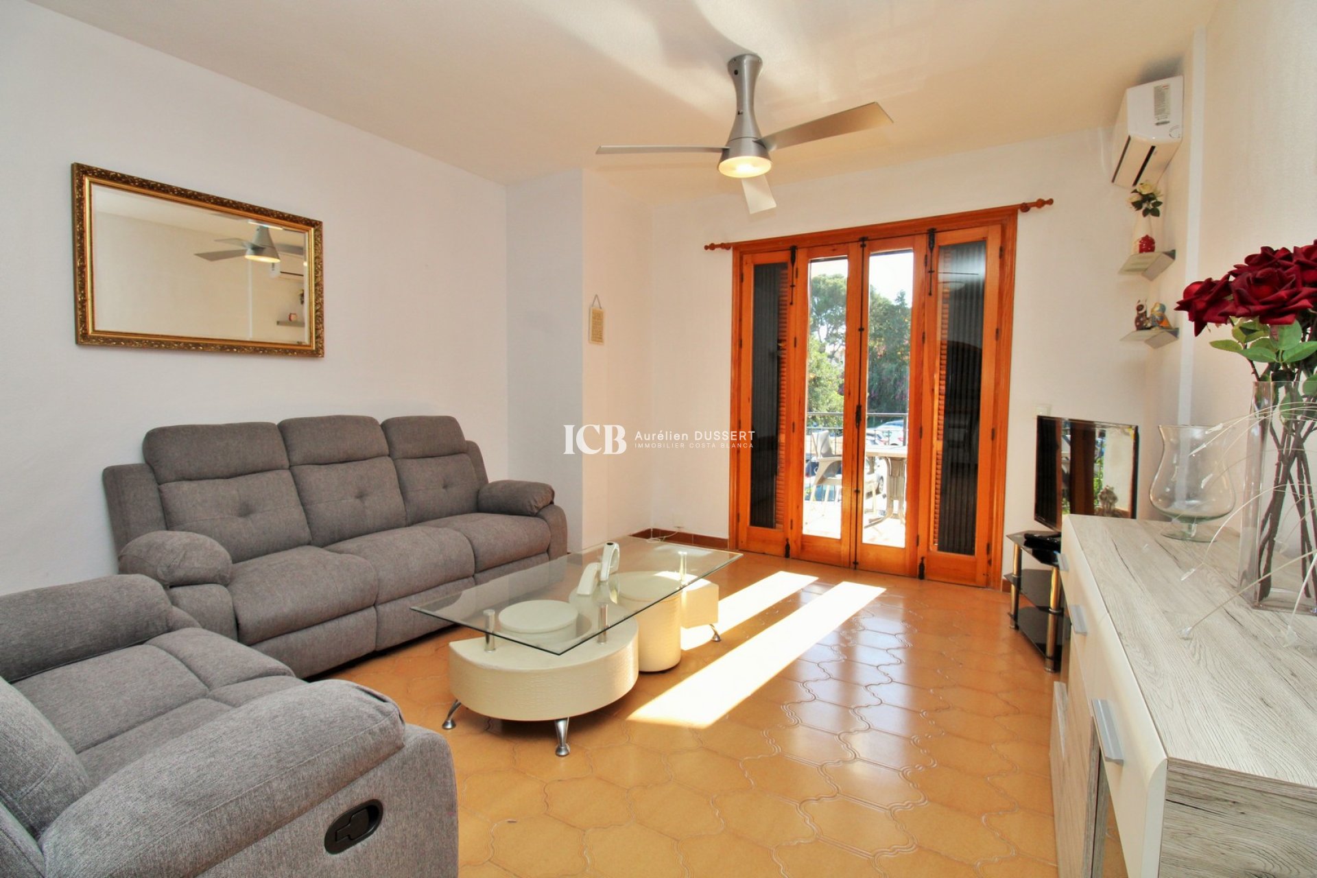 Resale - Apartment / flat -
Orihuela Costa - Villamartín