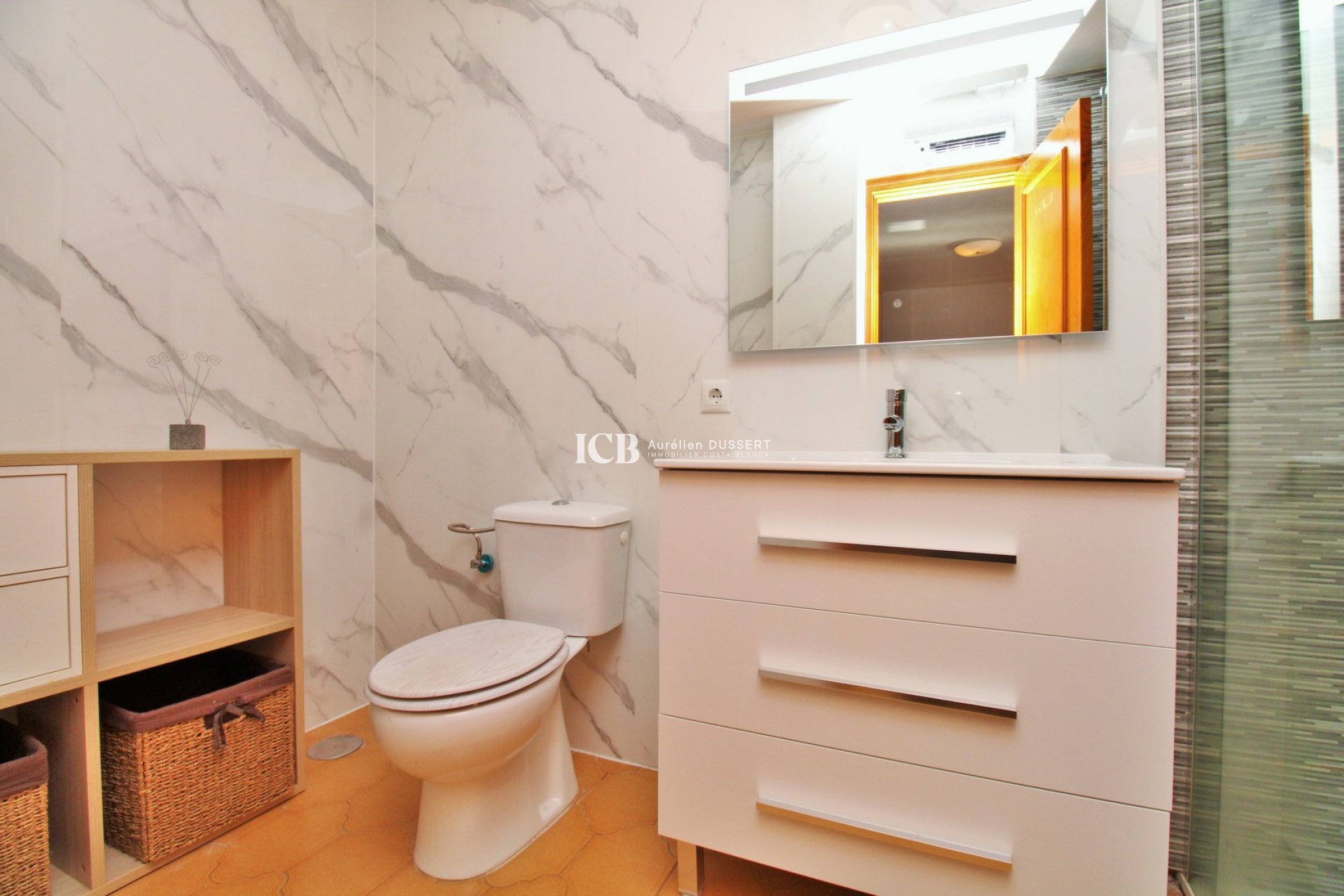 Resale - Apartment / flat -
Orihuela Costa - Villamartín