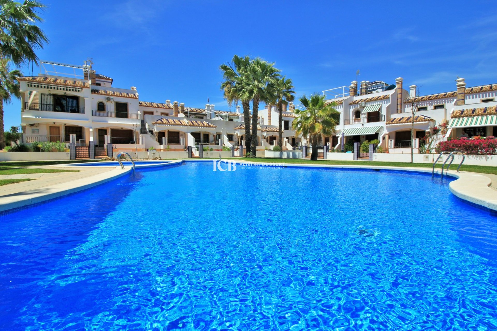 Resale - Apartment / flat -
Orihuela Costa - Villamartín