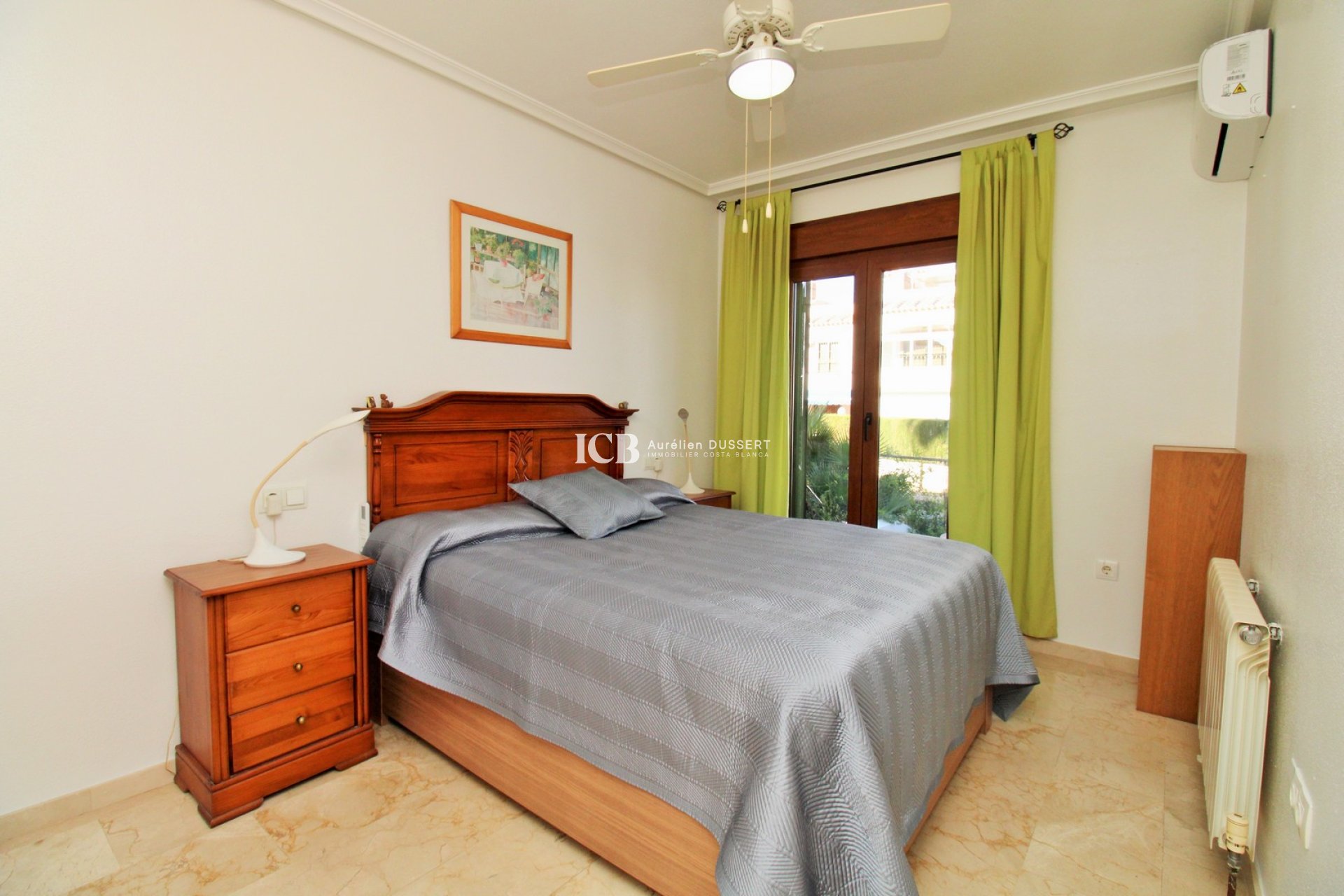 Resale - Apartment / flat -
Orihuela Costa - Villamartín