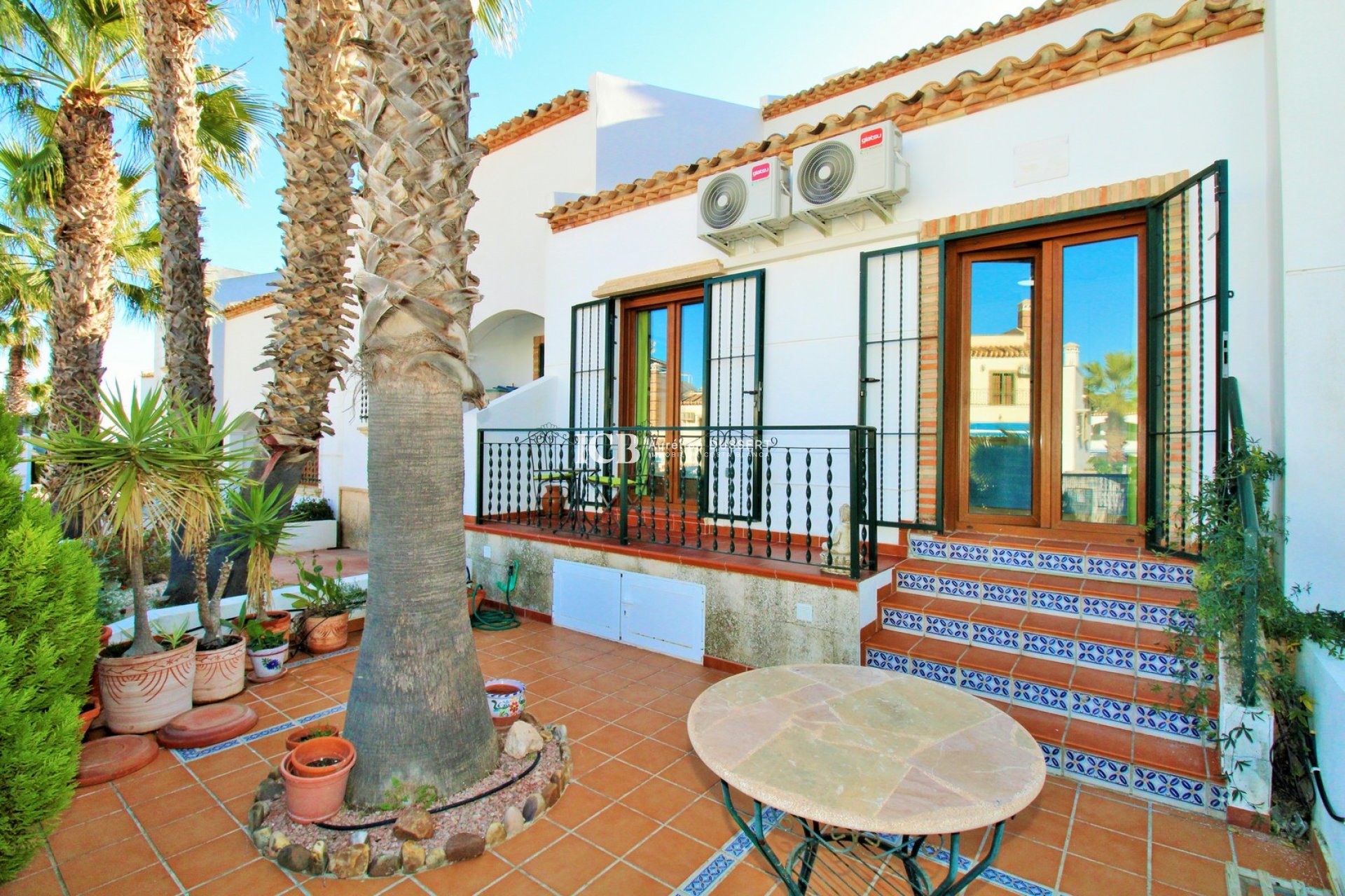 Resale - Apartment / flat -
Orihuela Costa - Villamartín
