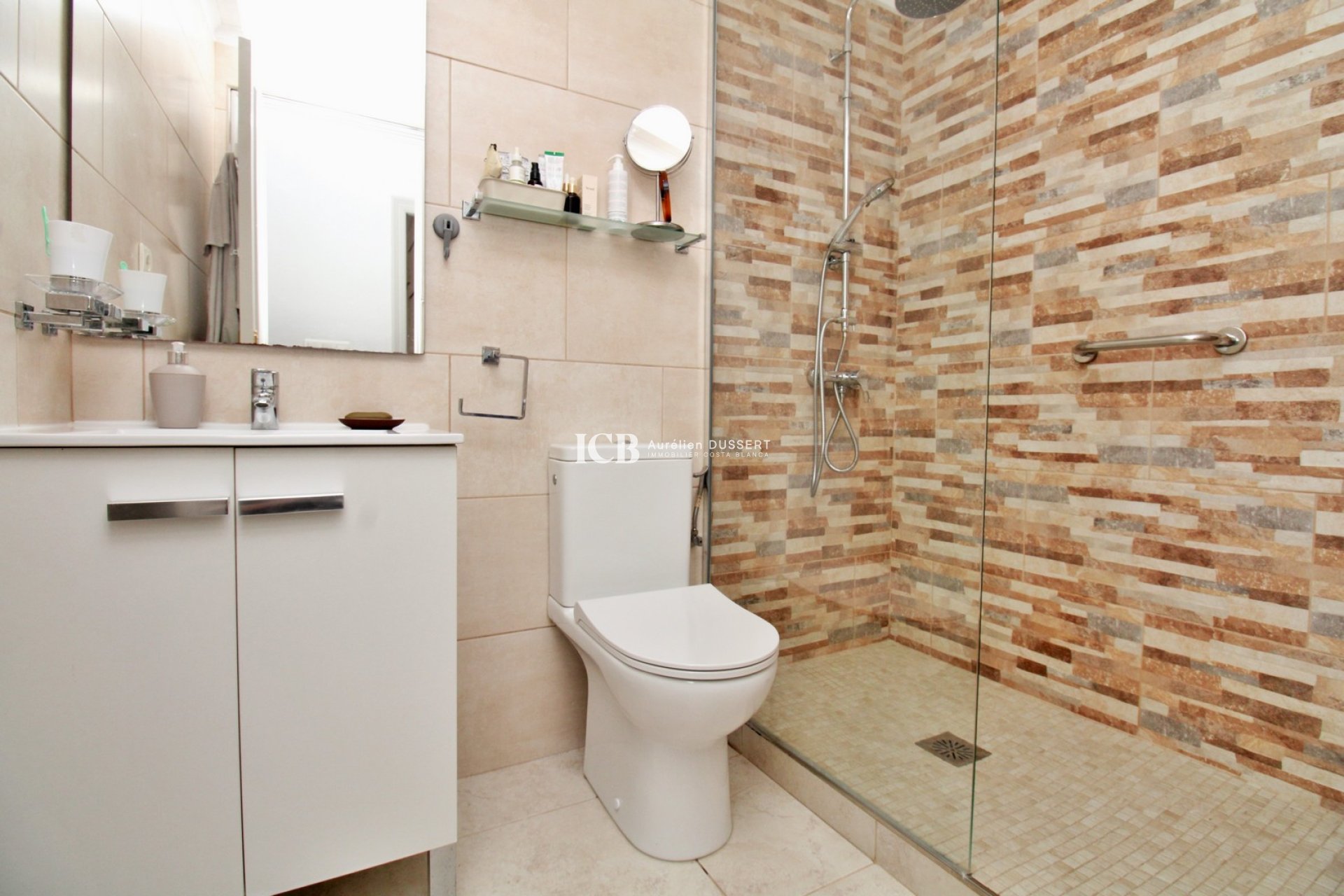 Resale - Apartment / flat -
Orihuela Costa - Villamartín