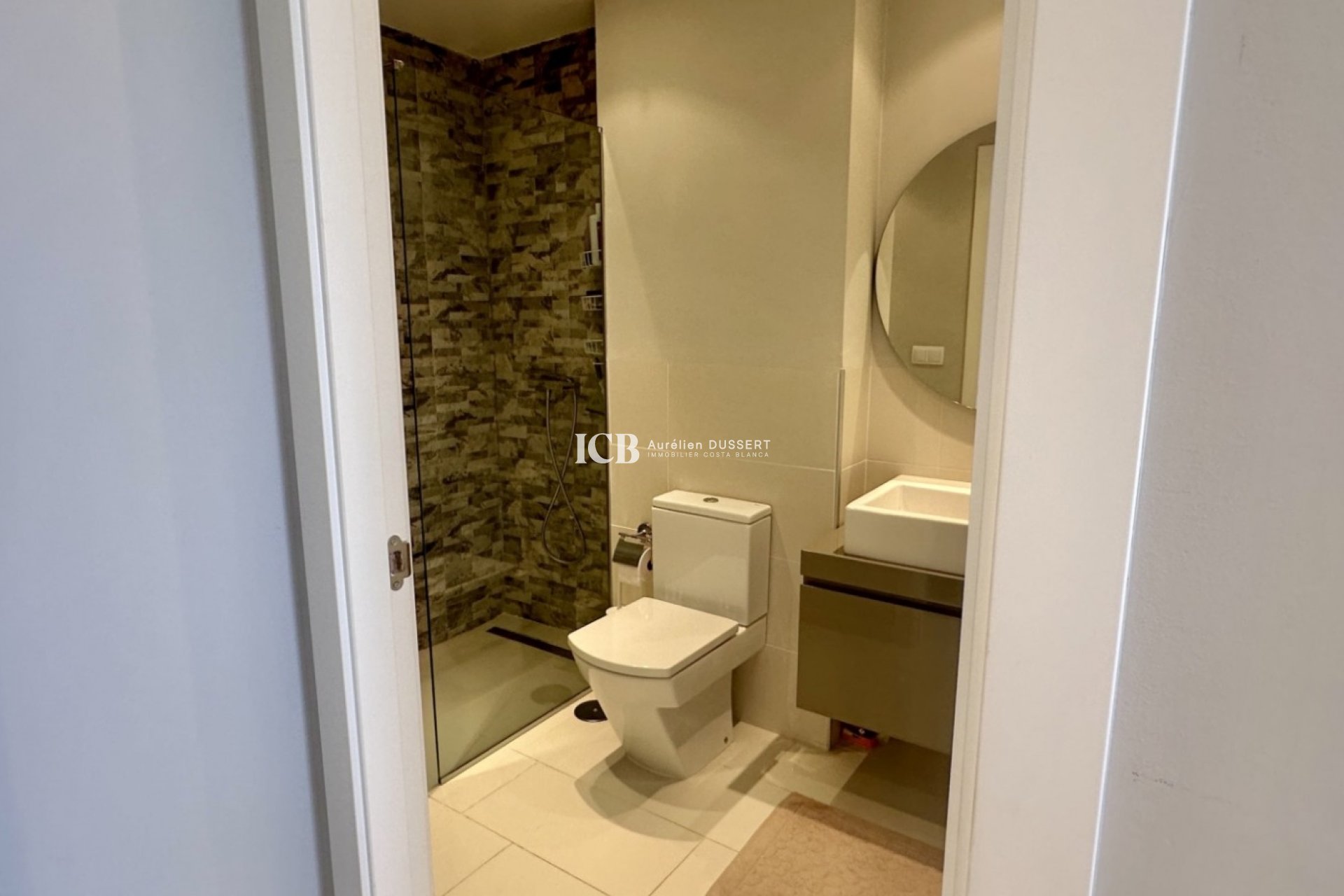 Resale - Apartment / flat -
Orihuela Costa - Villamartín