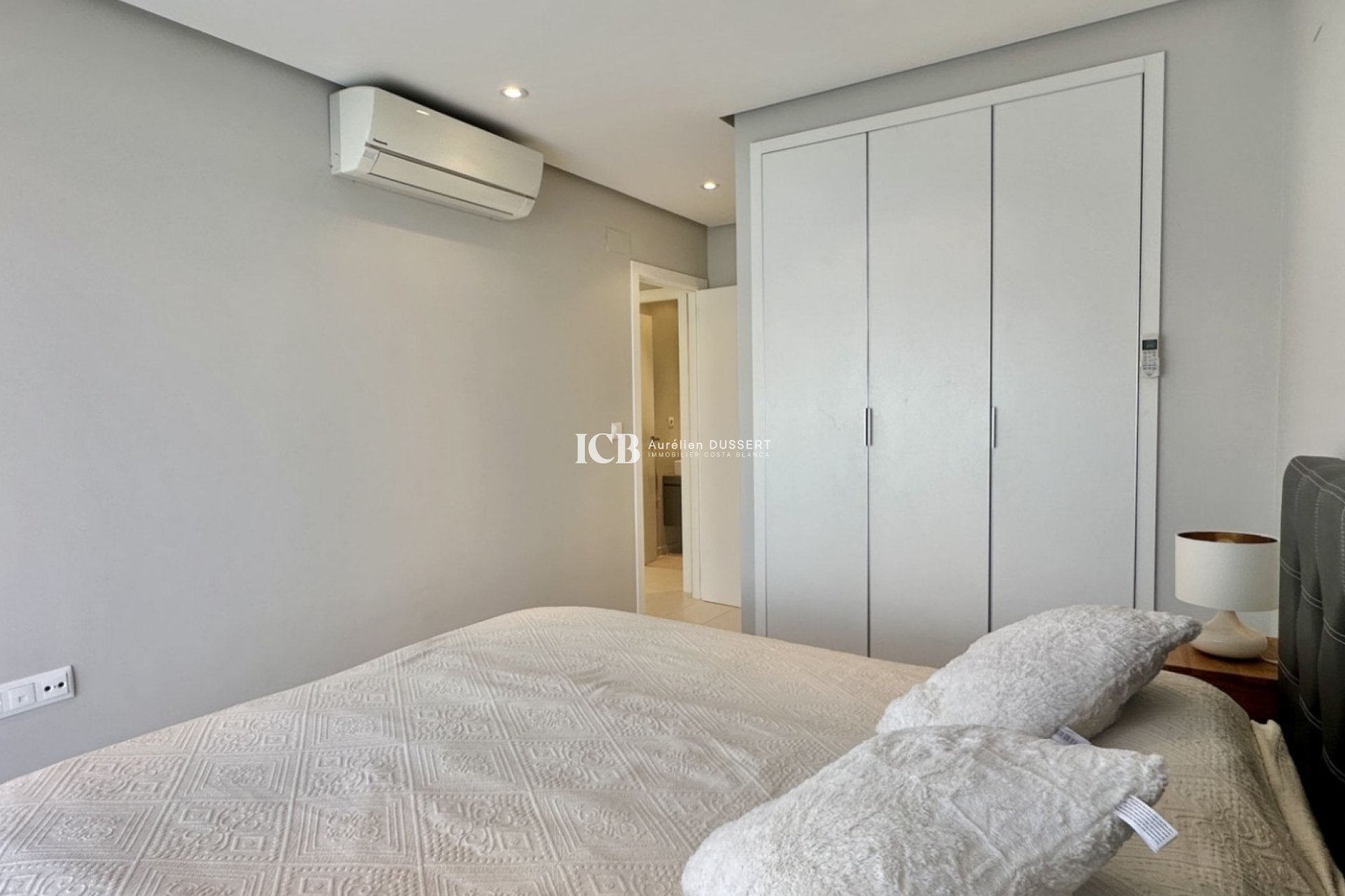 Resale - Apartment / flat -
Orihuela Costa - Villamartín