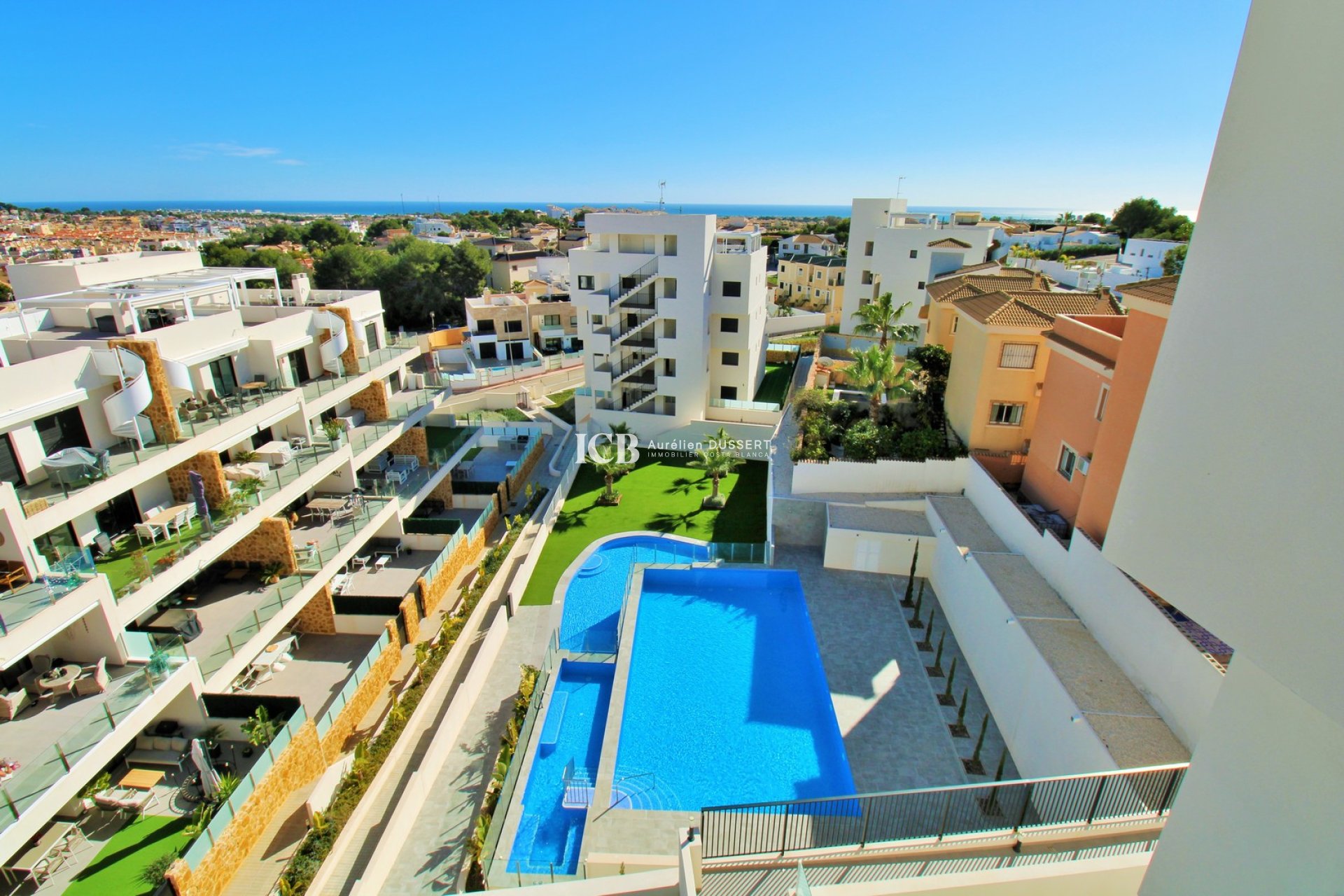 Resale - Apartment / flat -
Orihuela Costa - Villamartín