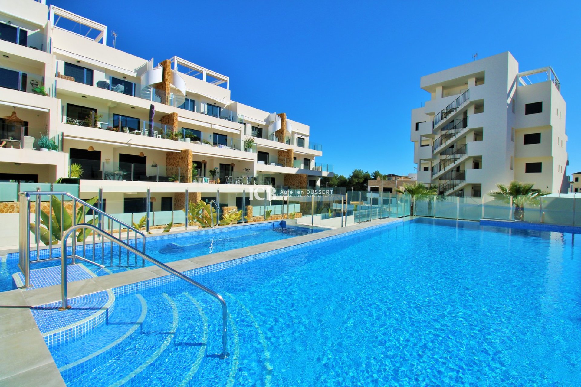 Resale - Apartment / flat -
Orihuela Costa - Villamartín