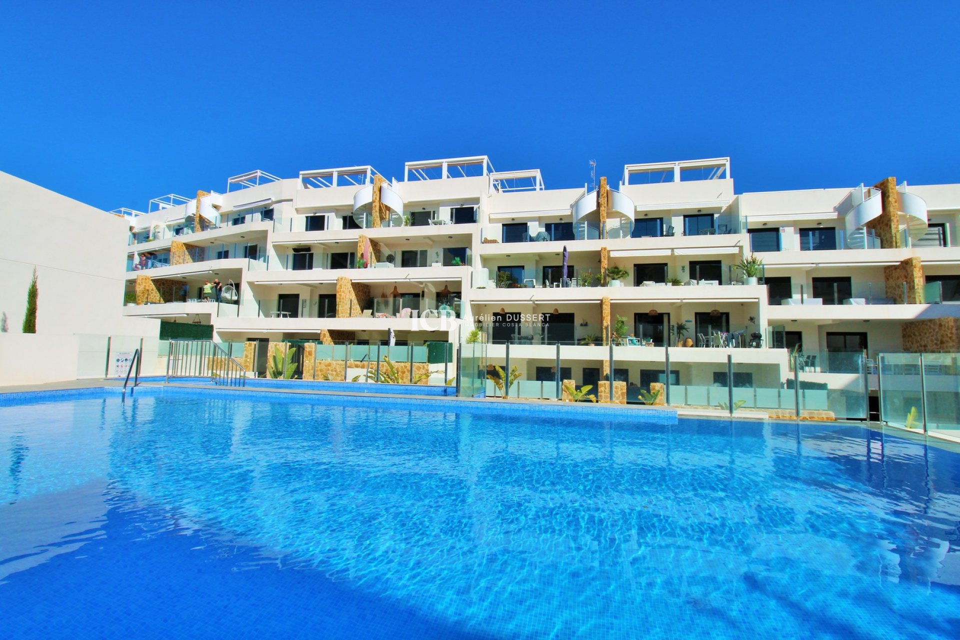 Resale - Apartment / flat -
Orihuela Costa - Villamartín