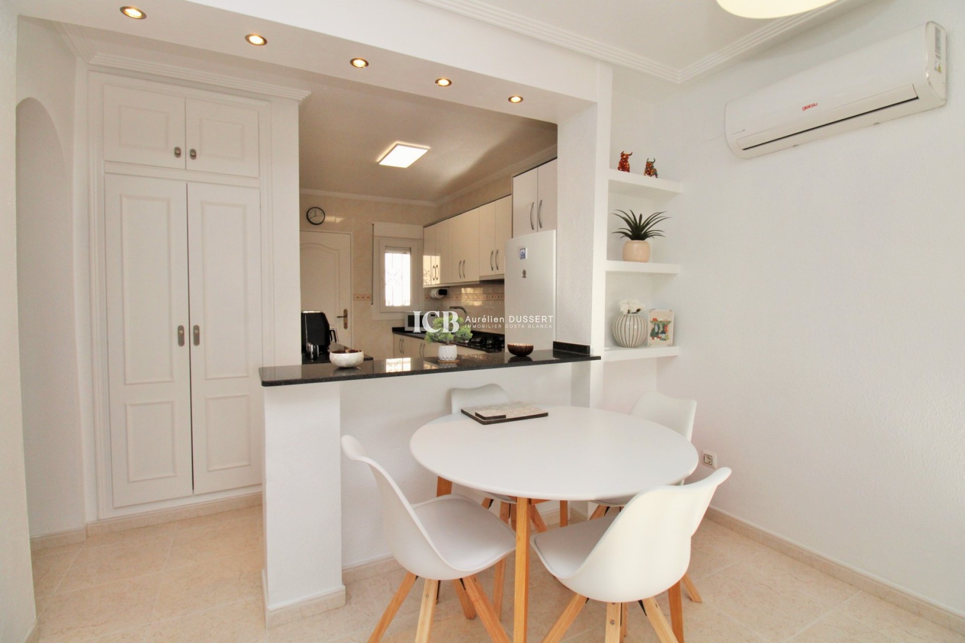 Resale - Apartment / flat -
Orihuela Costa - Villamartín