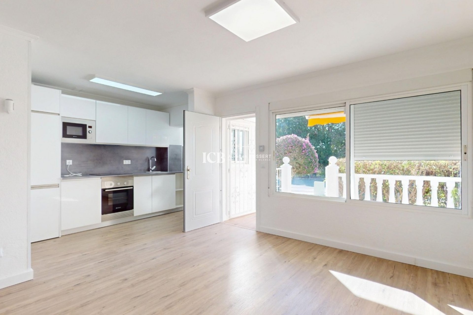 Resale - Apartment / flat -
Orihuela Costa - Villamartín