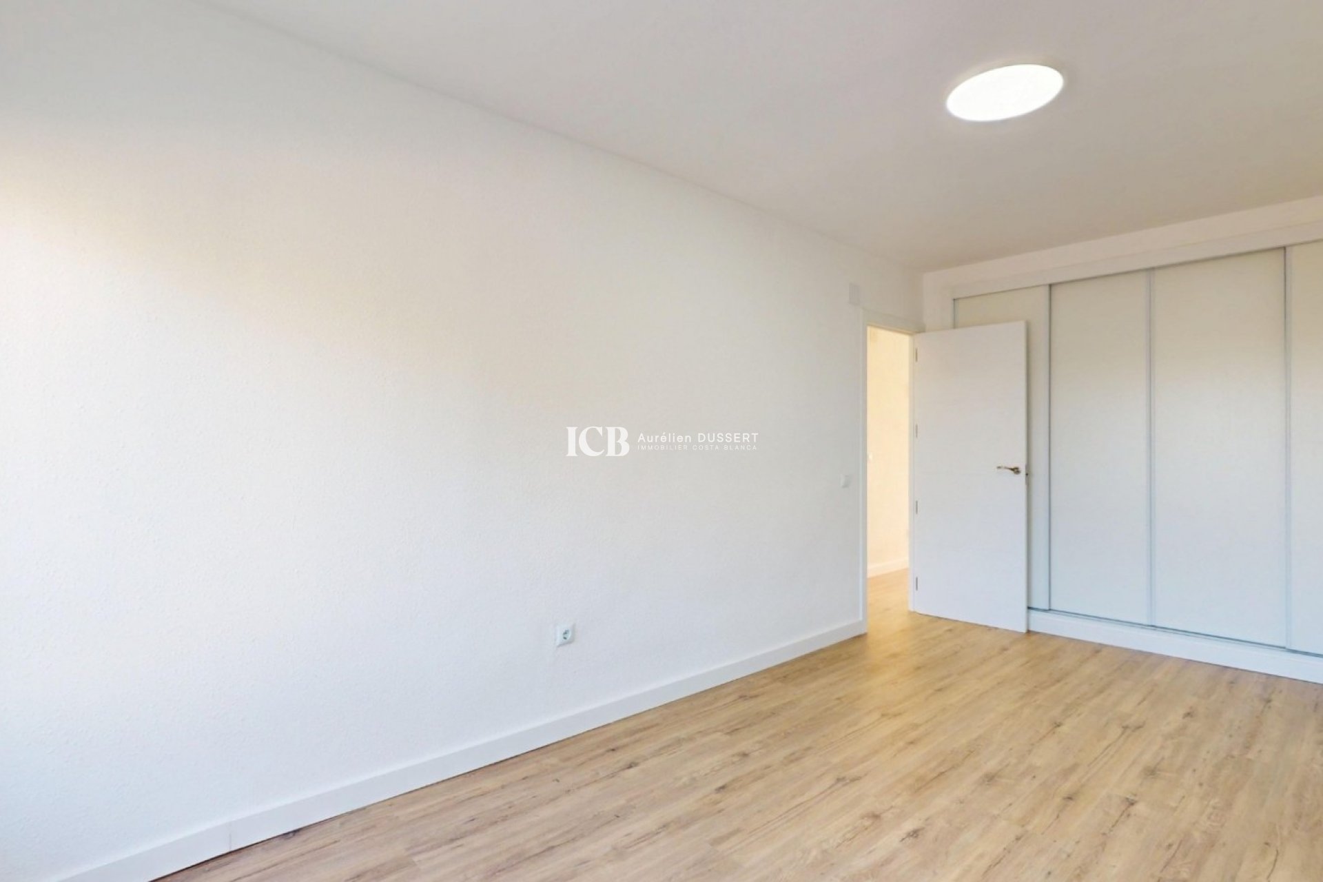 Resale - Apartment / flat -
Orihuela Costa - Villamartín