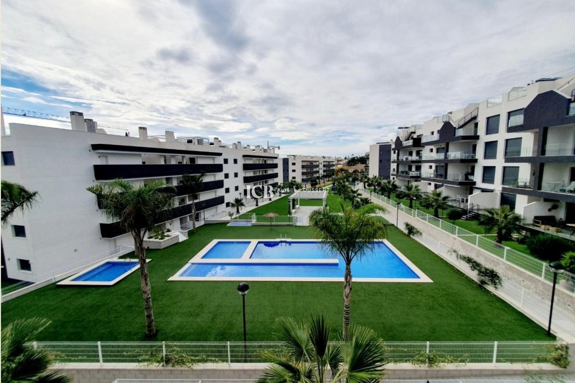 Resale - Apartment / flat -
Orihuela Costa - Villamartín