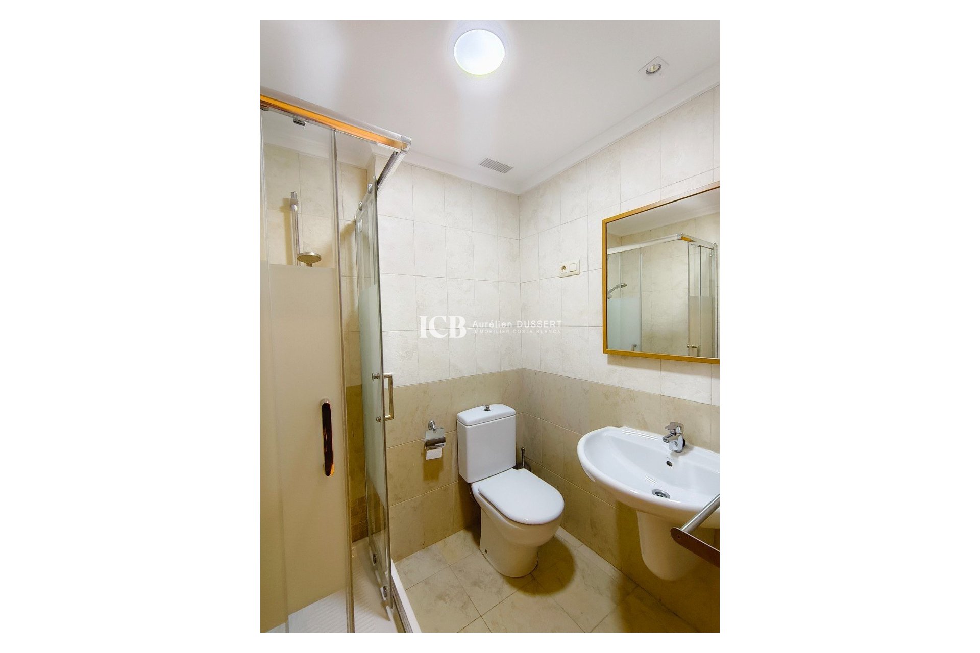 Resale - Apartment / flat -
Orihuela Costa - Villamartín