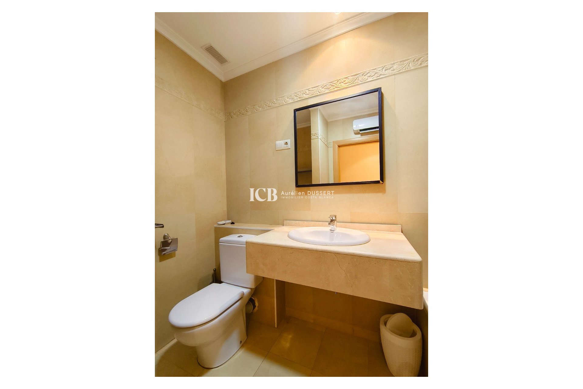 Resale - Apartment / flat -
Orihuela Costa - Villamartín