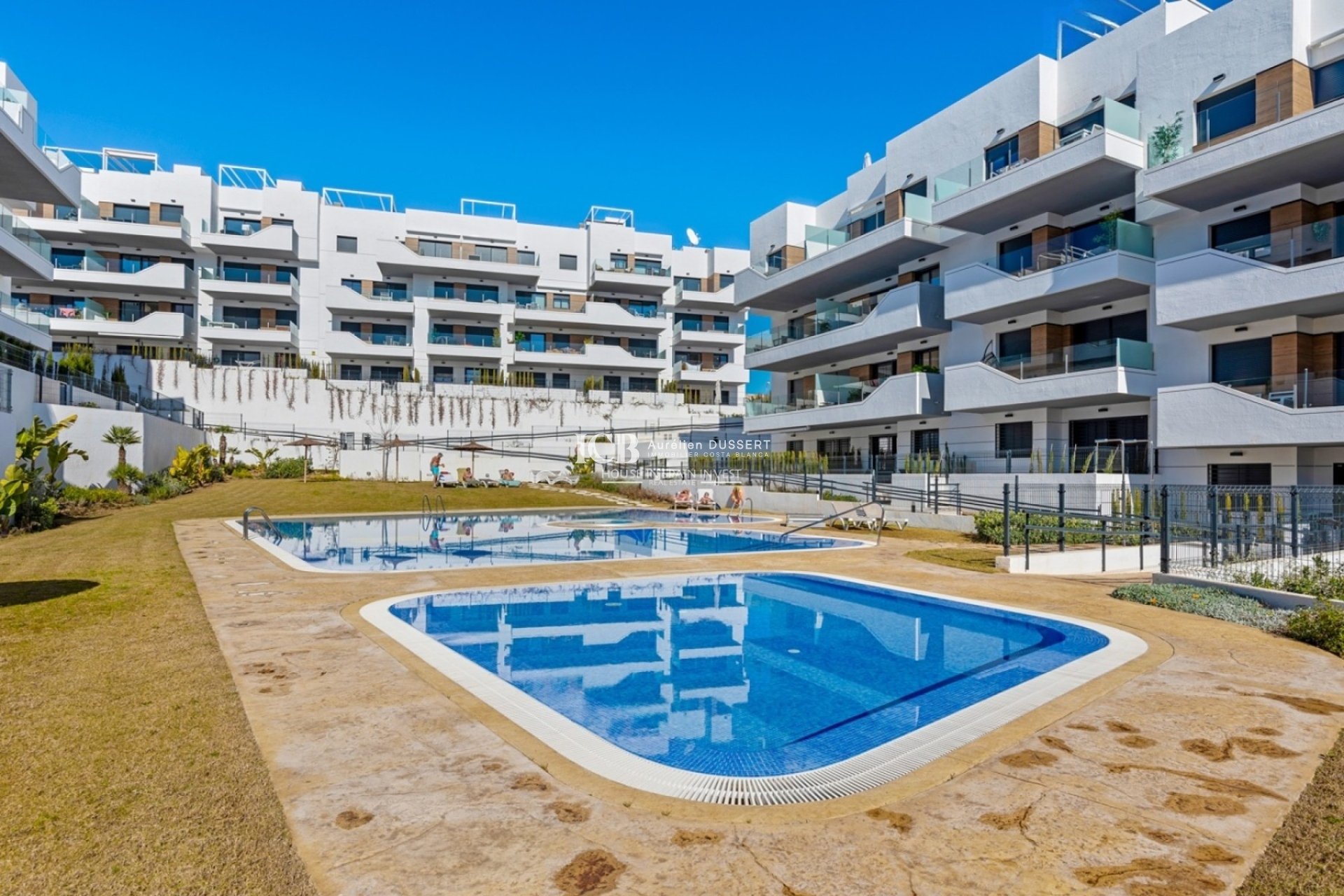 Resale - Apartment / flat -
Orihuela Costa - Villamartín