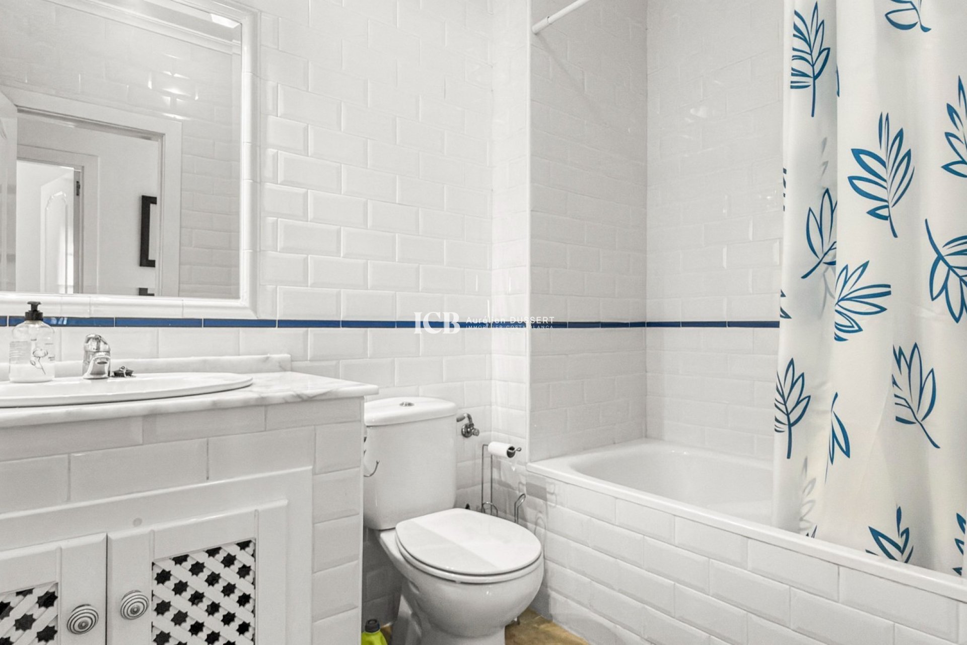 Resale - Apartment / flat -
Orihuela Costa - Villamartín