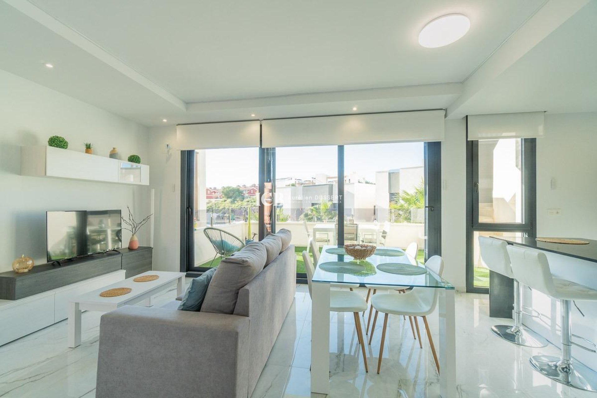 Resale - Apartment / flat -
Orihuela Costa - Villamartín