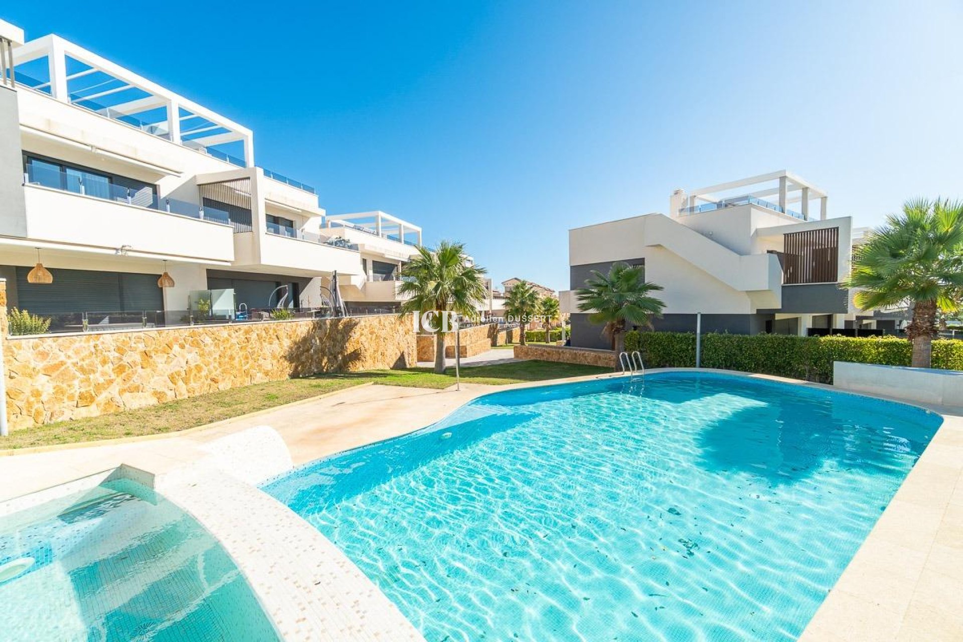 Resale - Apartment / flat -
Orihuela Costa - Villamartín