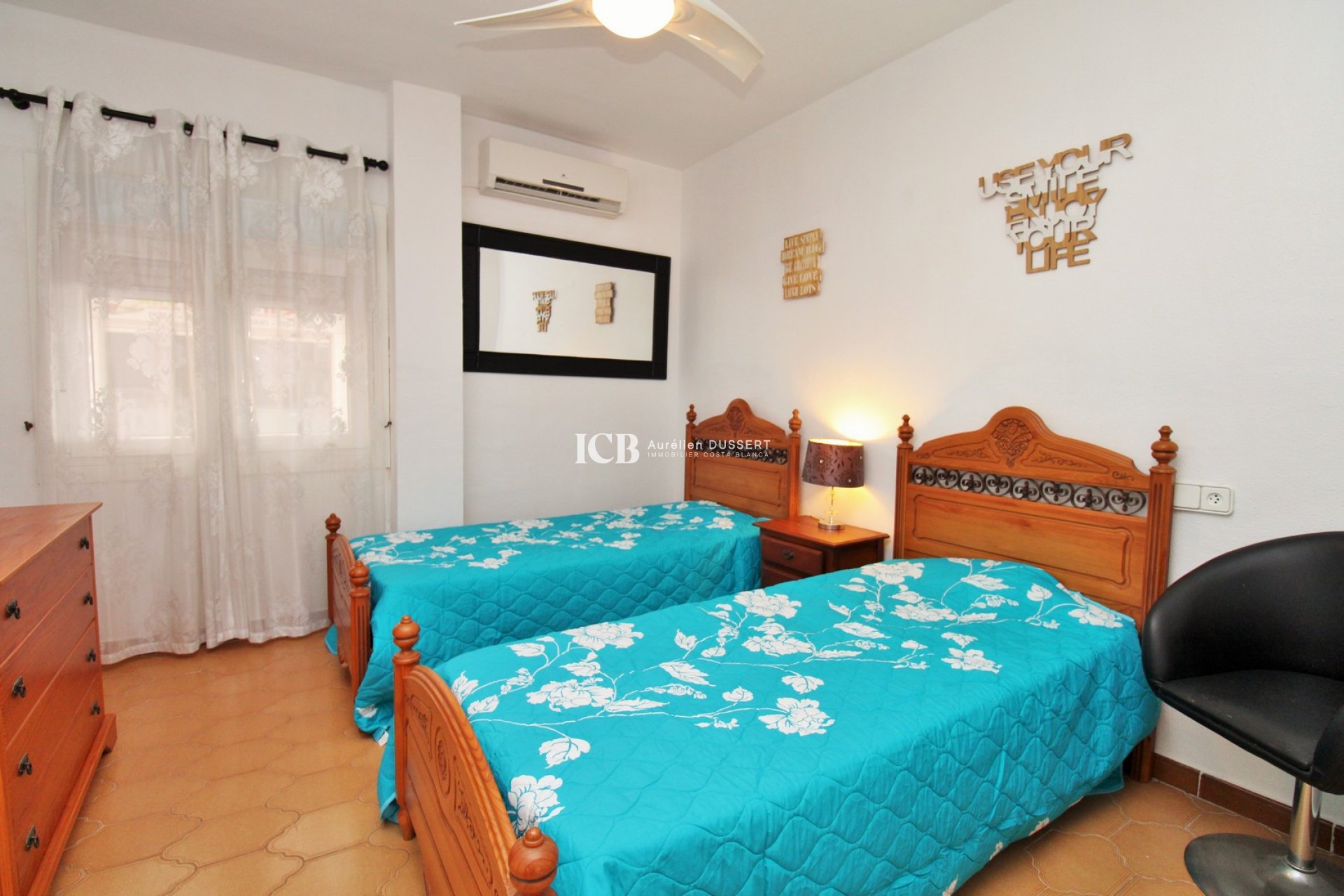Resale - Apartment / flat -
Orihuela Costa - Villamartín