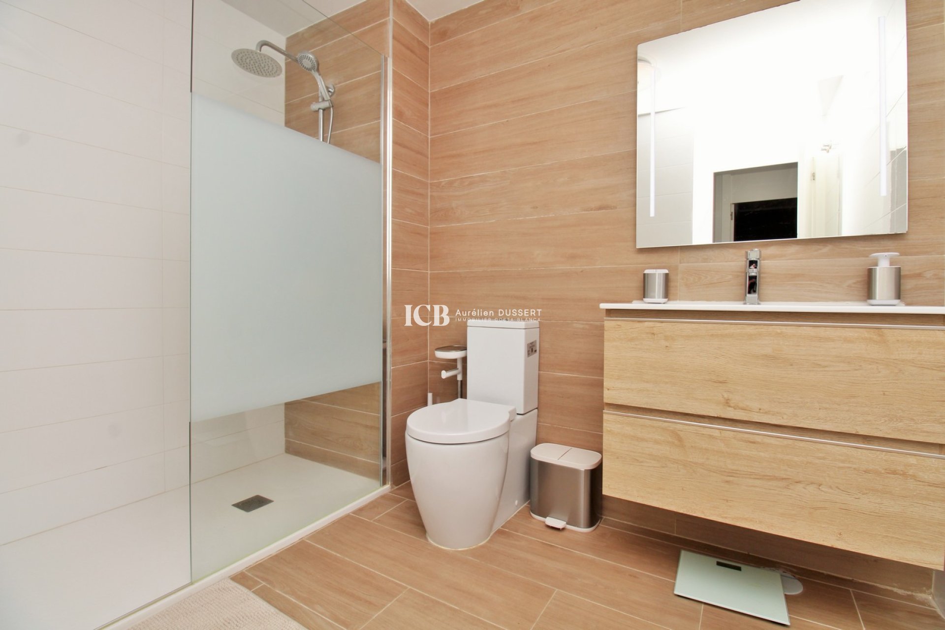 Resale - Apartment / flat -
Orihuela Costa - Villamartín