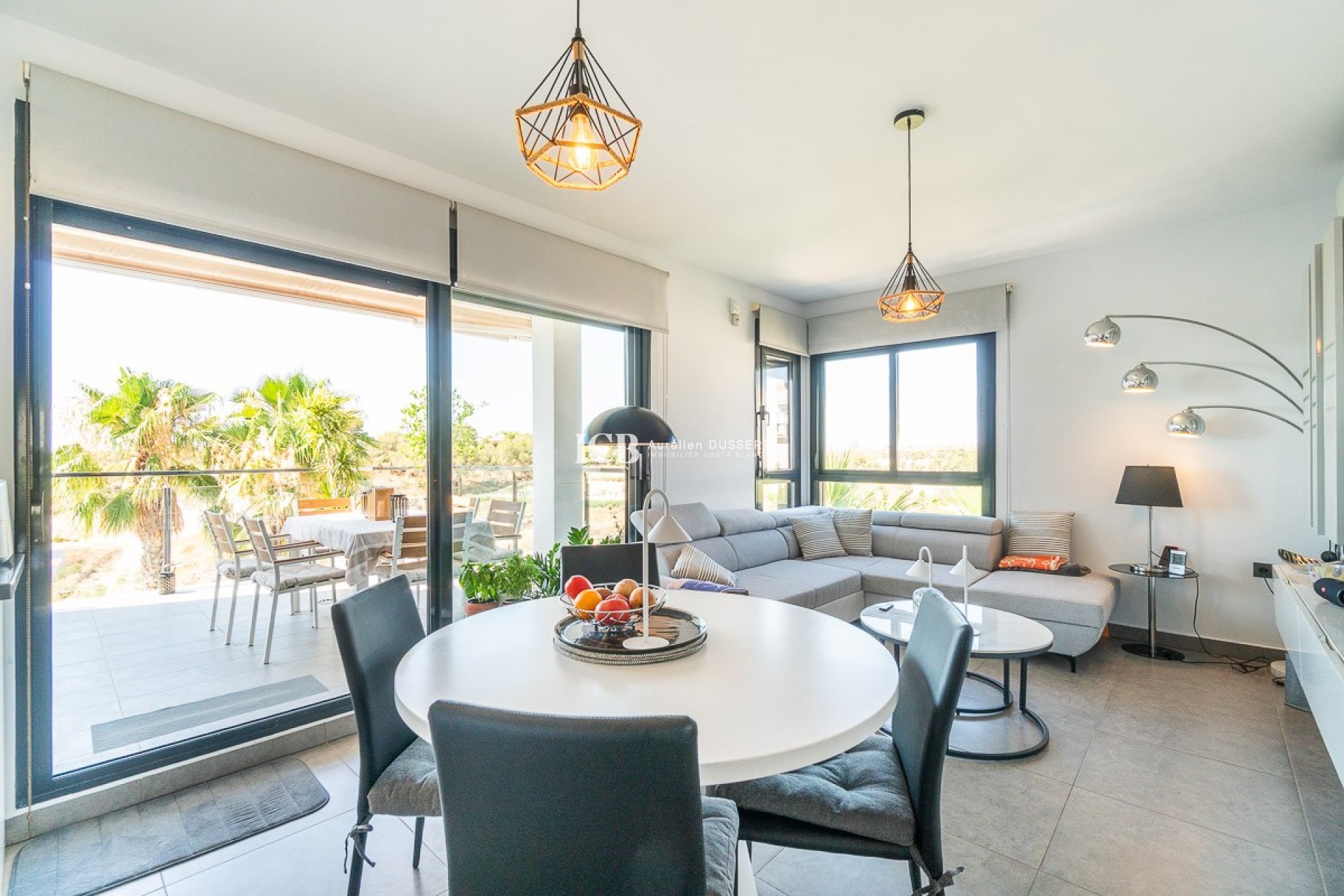 Resale - Apartment / flat -
Orihuela Costa - Villamartín