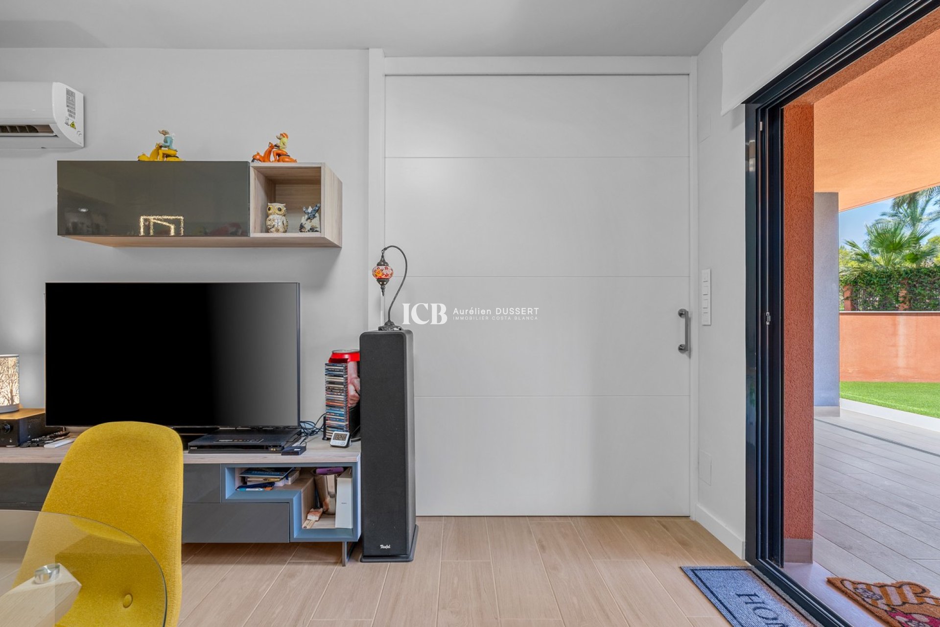 Resale - Apartment / flat -
Orihuela Costa - Villamartín