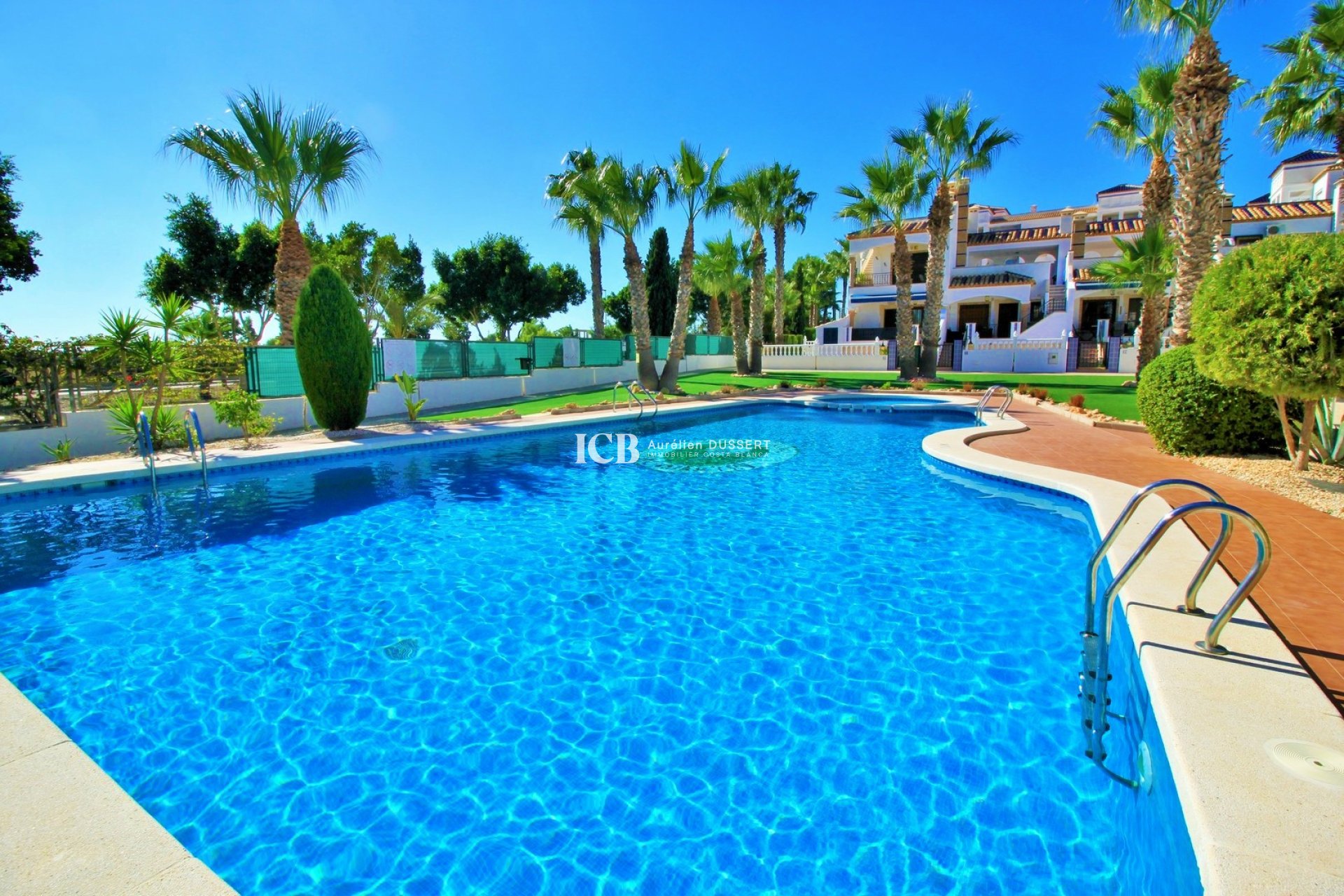 Resale - Apartment / flat -
Orihuela Costa - Villamartín