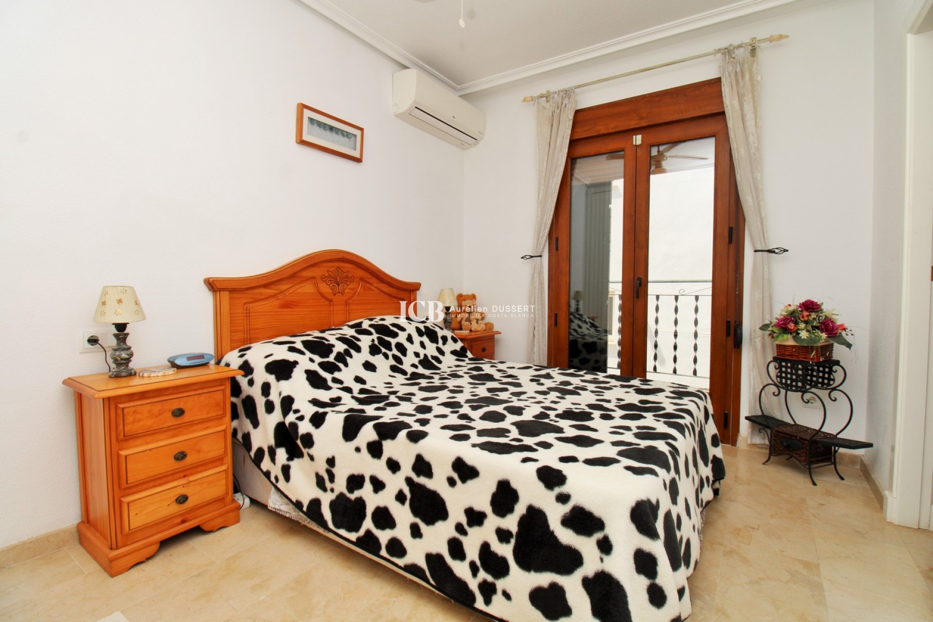 Resale - Apartment / flat -
Orihuela Costa - Villamartín