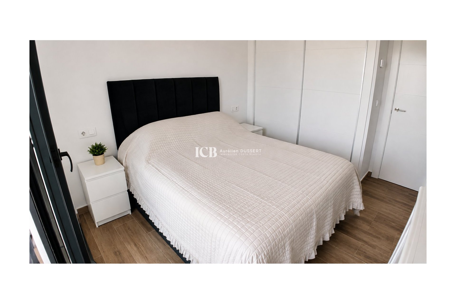 Resale - Apartment / flat -
Orihuela Costa - Villamartín