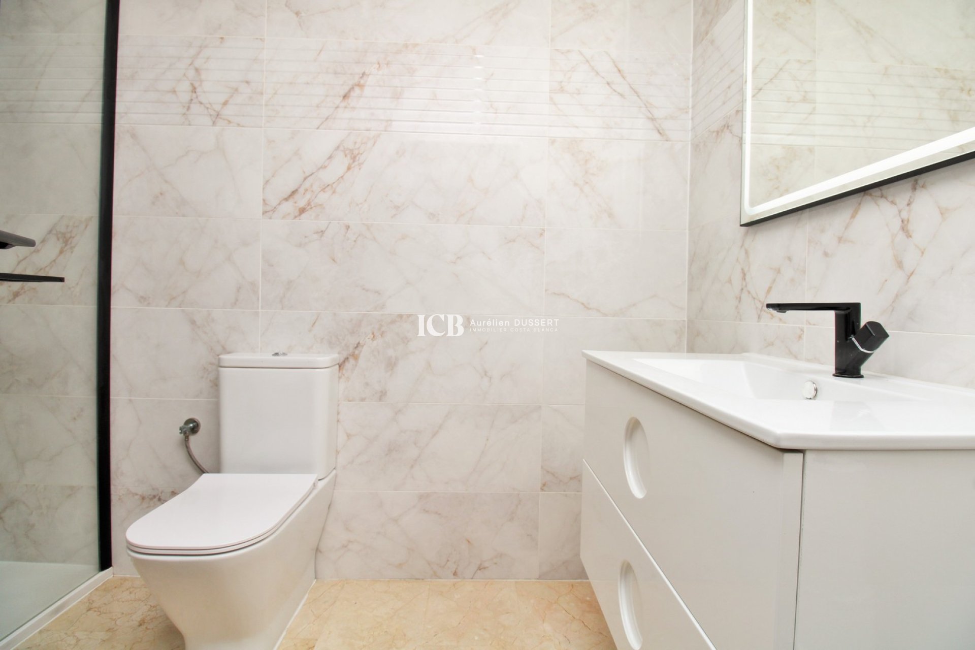 Resale - Apartment / flat -
Orihuela Costa - Villamartín