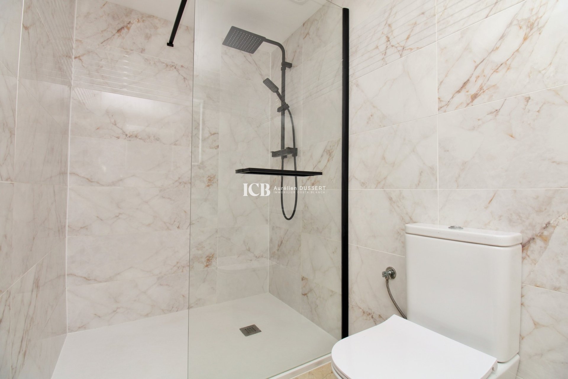 Resale - Apartment / flat -
Orihuela Costa - Villamartín