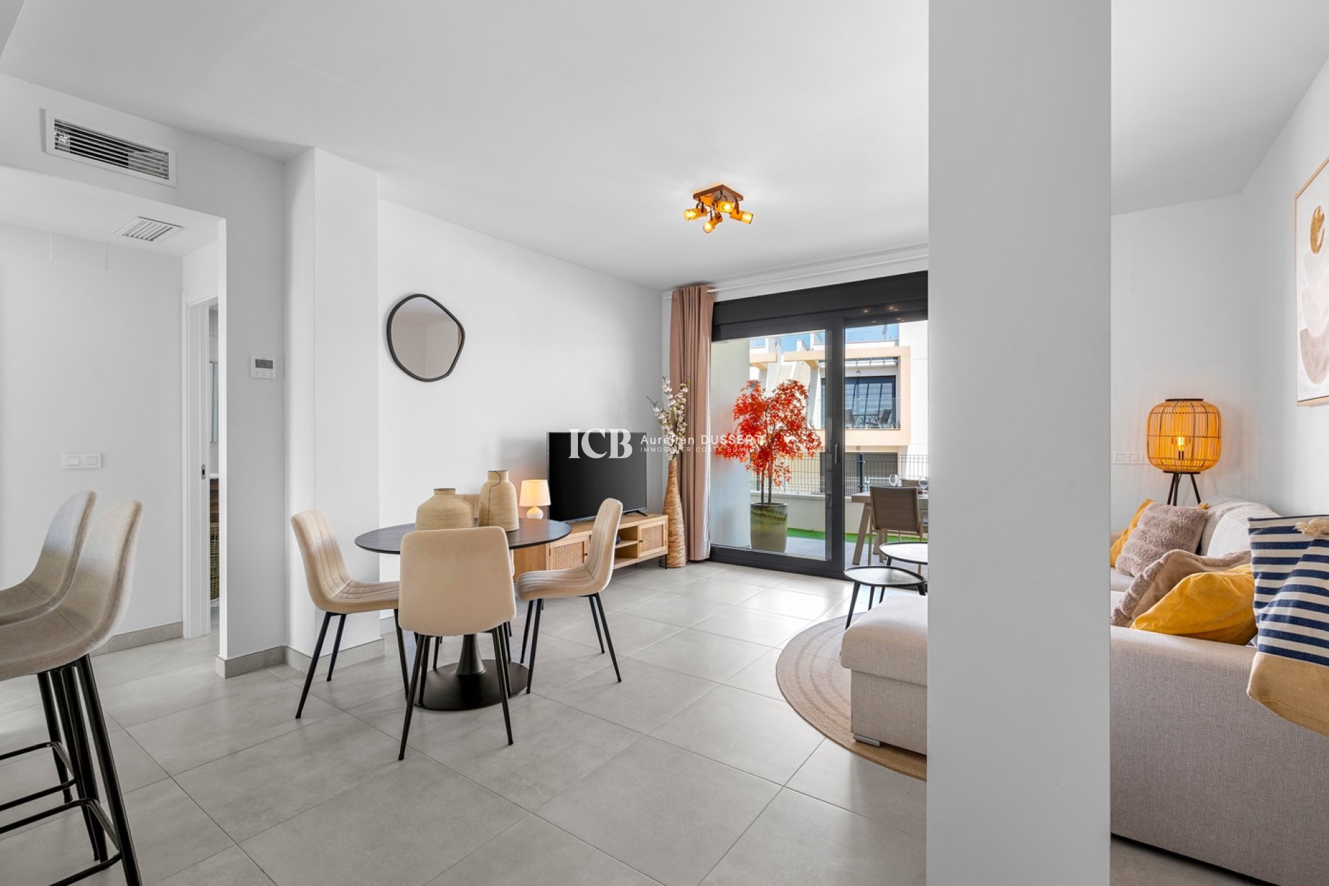 Resale - Apartment / flat -
Orihuela Costa - Villamartín