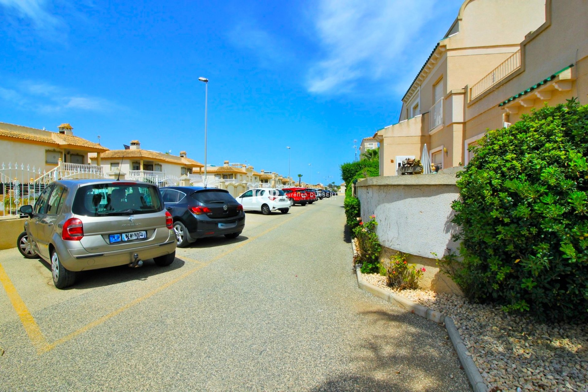 Resale - Apartment / flat -
Orihuela Costa - Villamartín