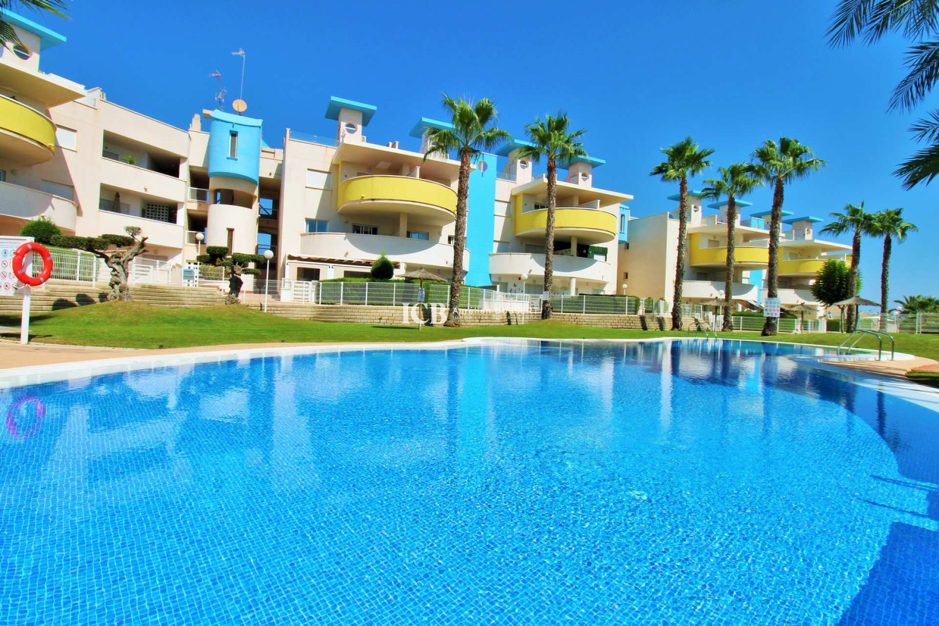 Resale - Apartment / flat -
Orihuela Costa - Villamartín