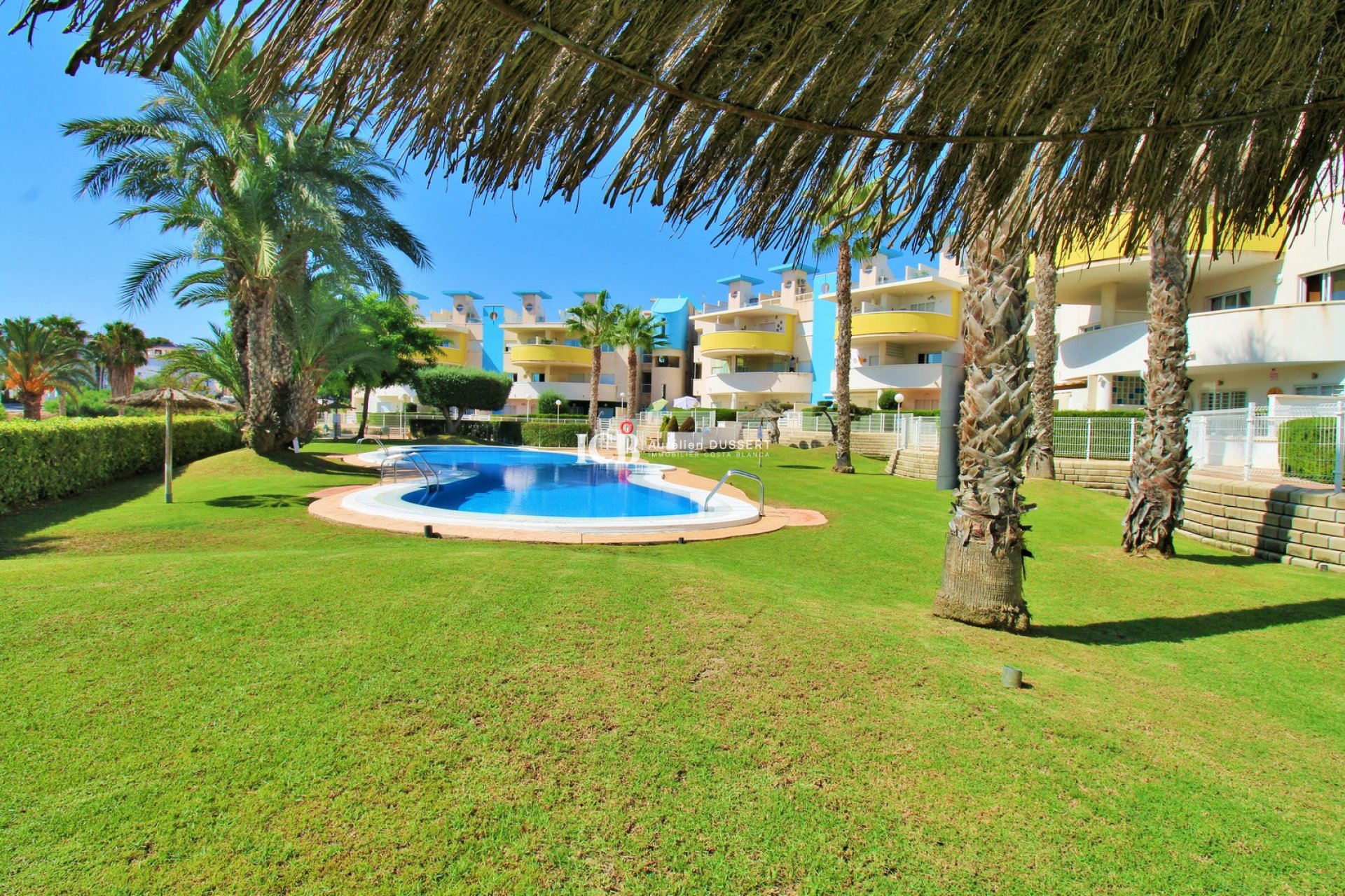 Resale - Apartment / flat -
Orihuela Costa - Villamartín
