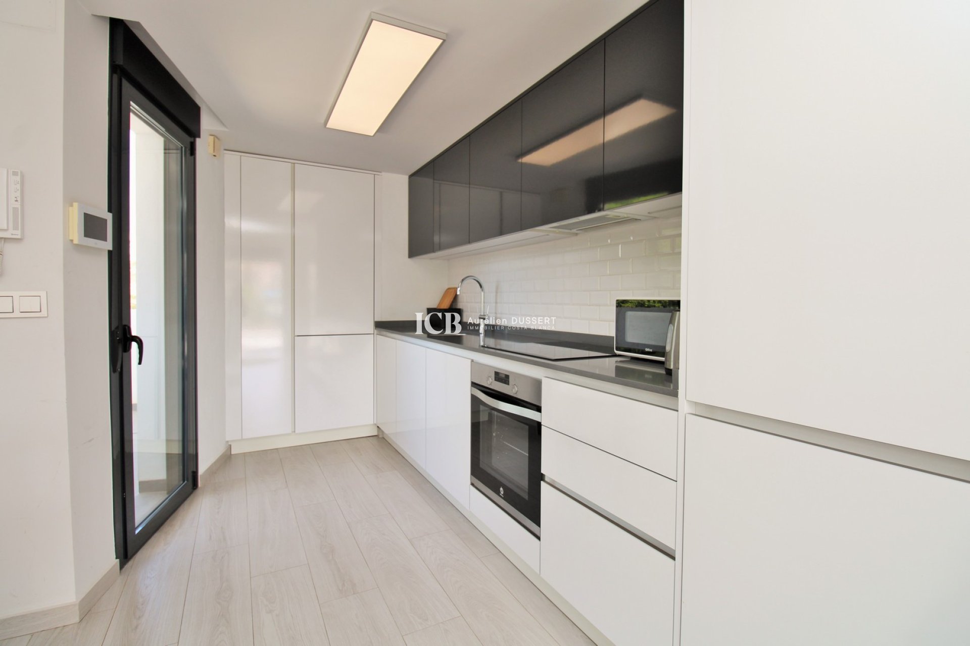 Resale - Apartment / flat -
Orihuela Costa - Villamartín