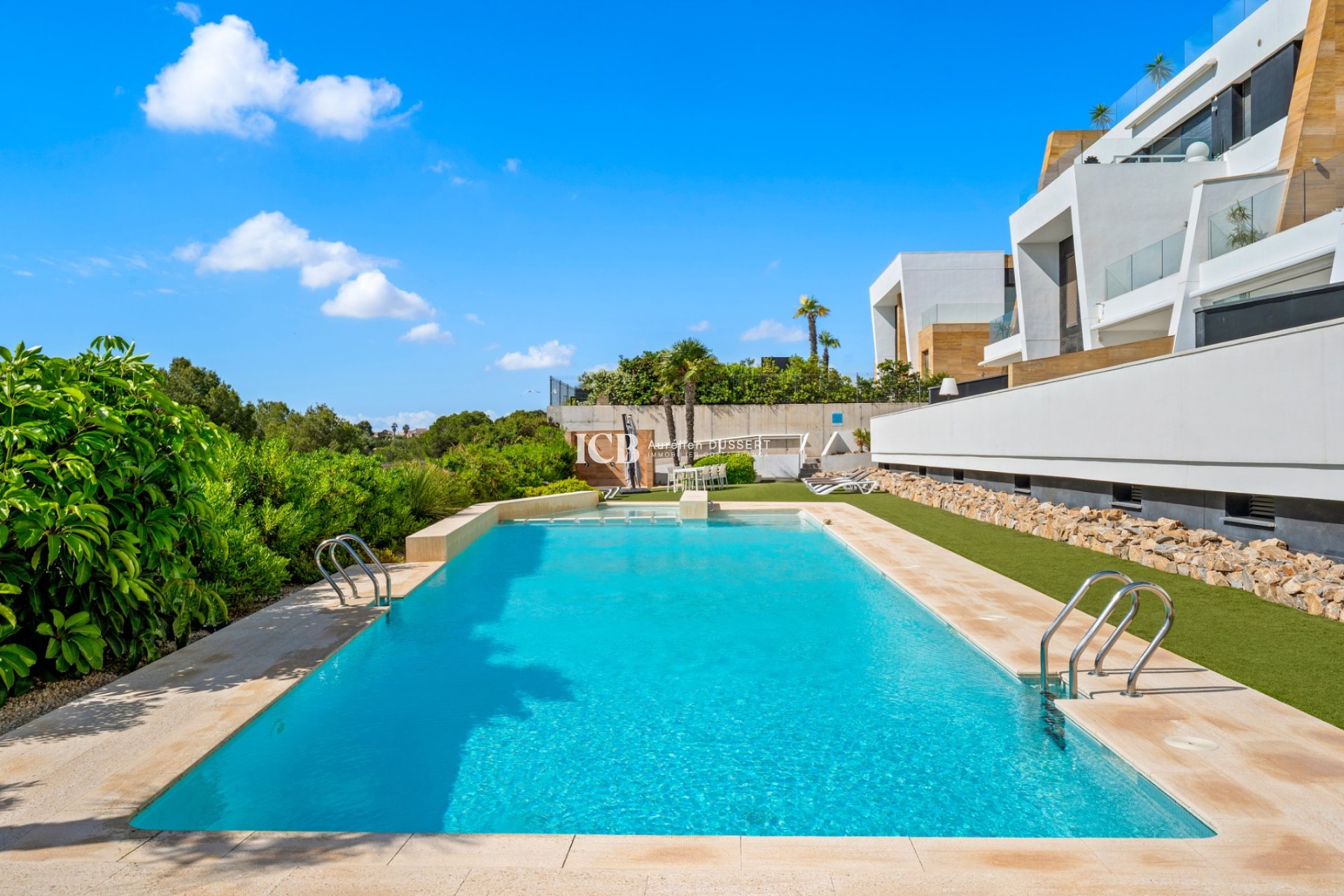 Resale - Apartment / flat -
Orihuela Costa - Villamartín